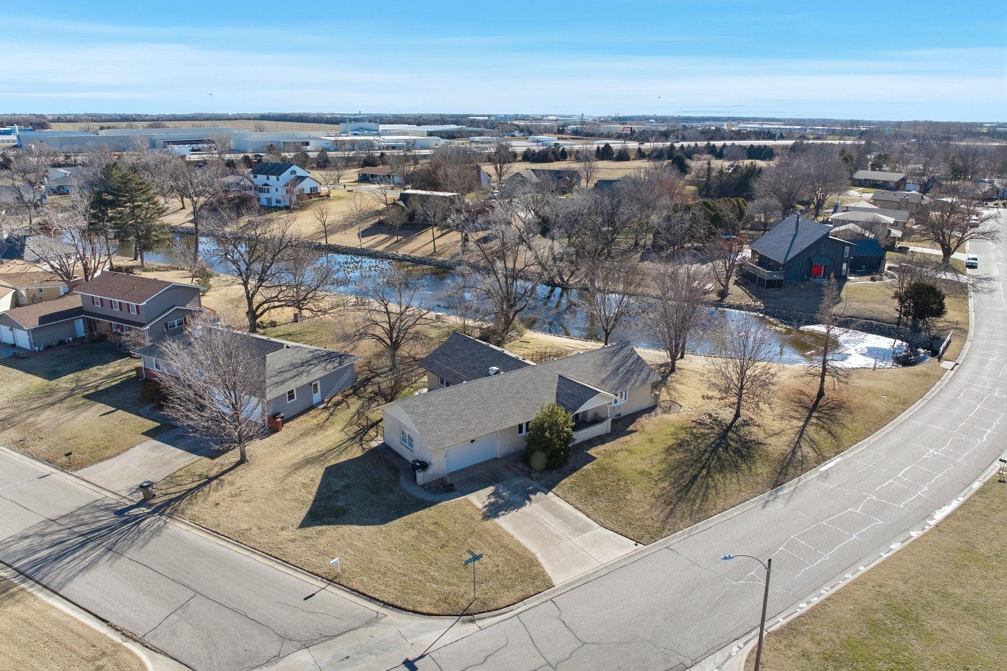 500 Rolling Hills Newton KS 67114