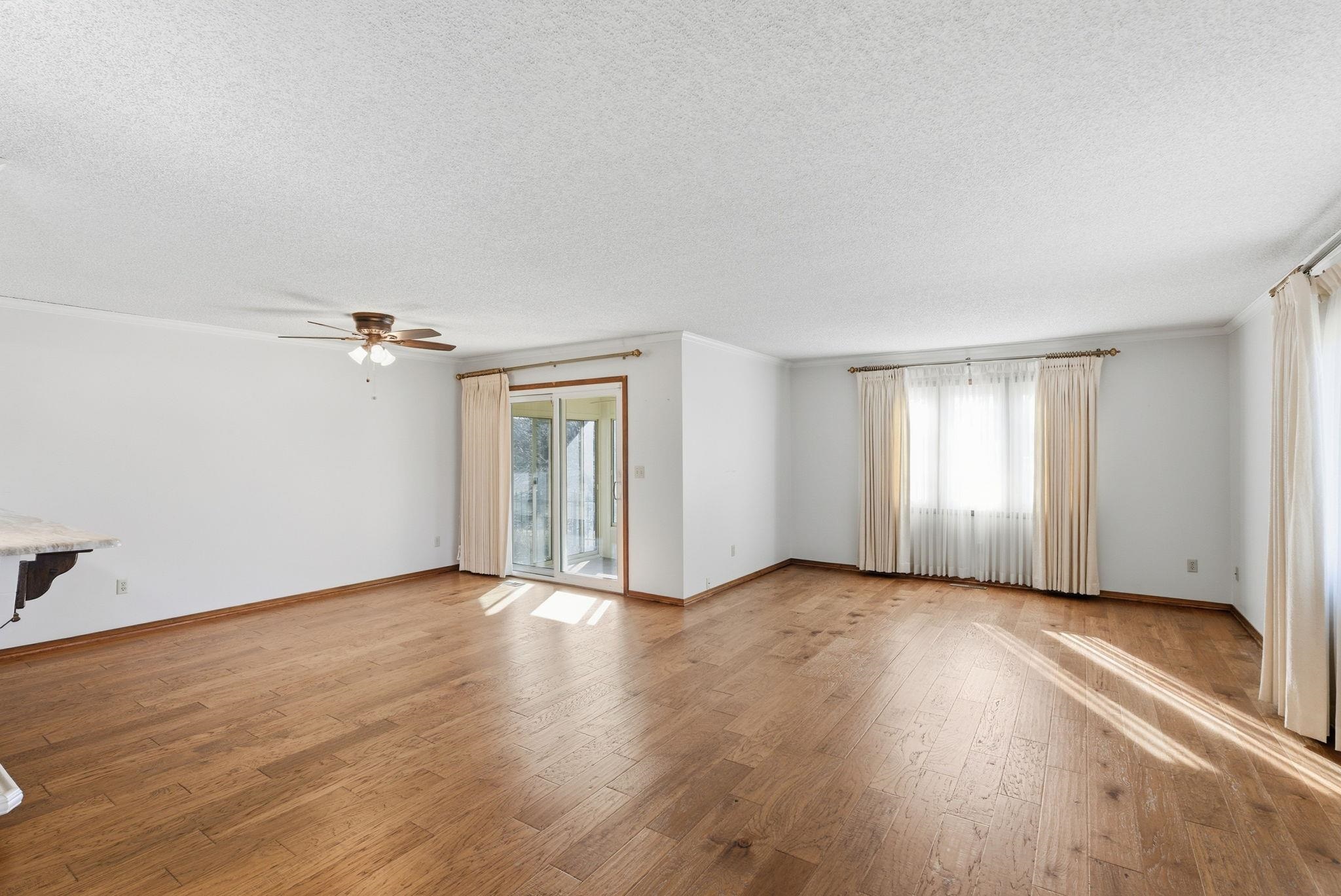 500 Rolling Hills Newton KS 67114