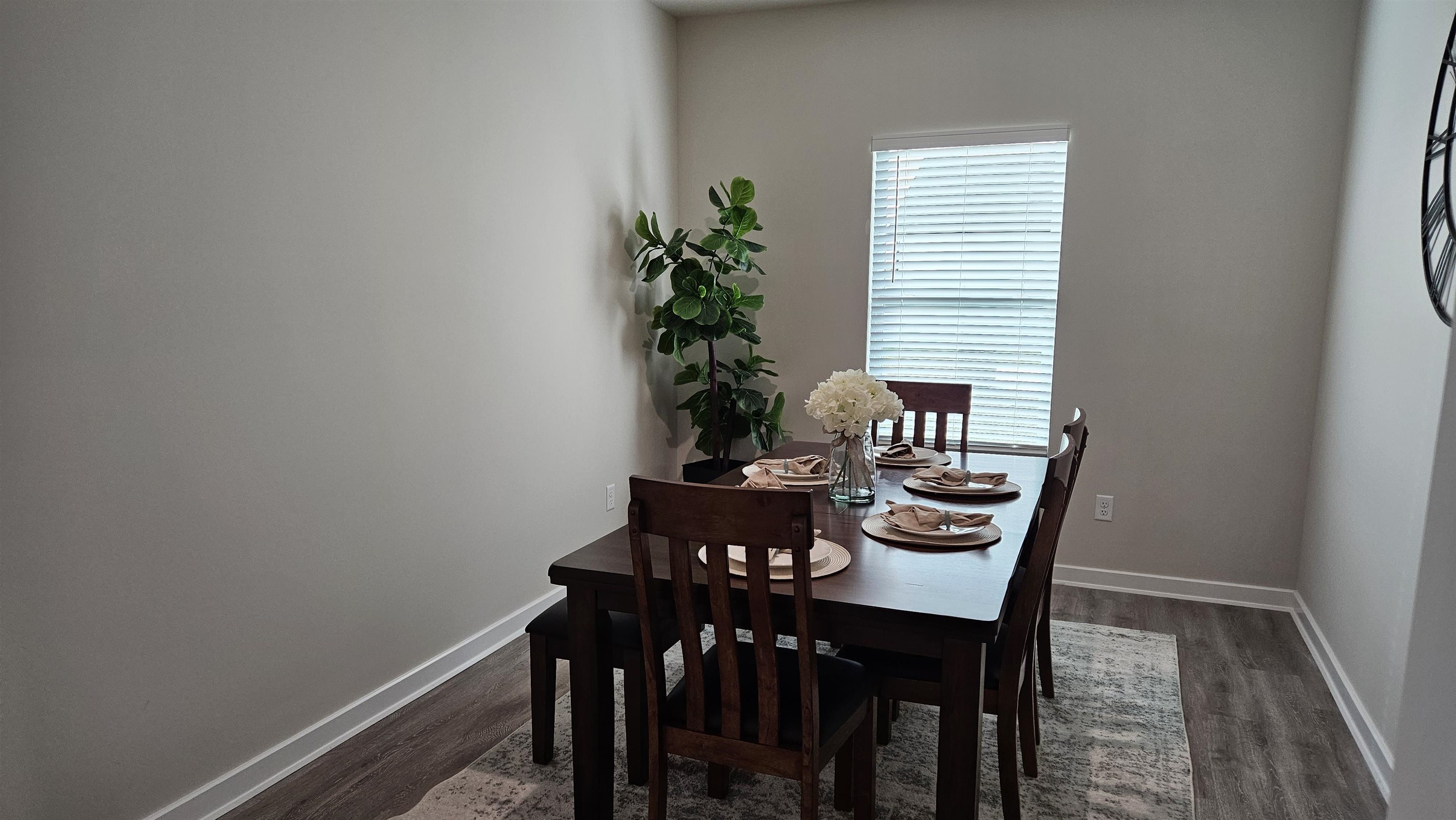 956 N Forestview Street Wichita KS 67235