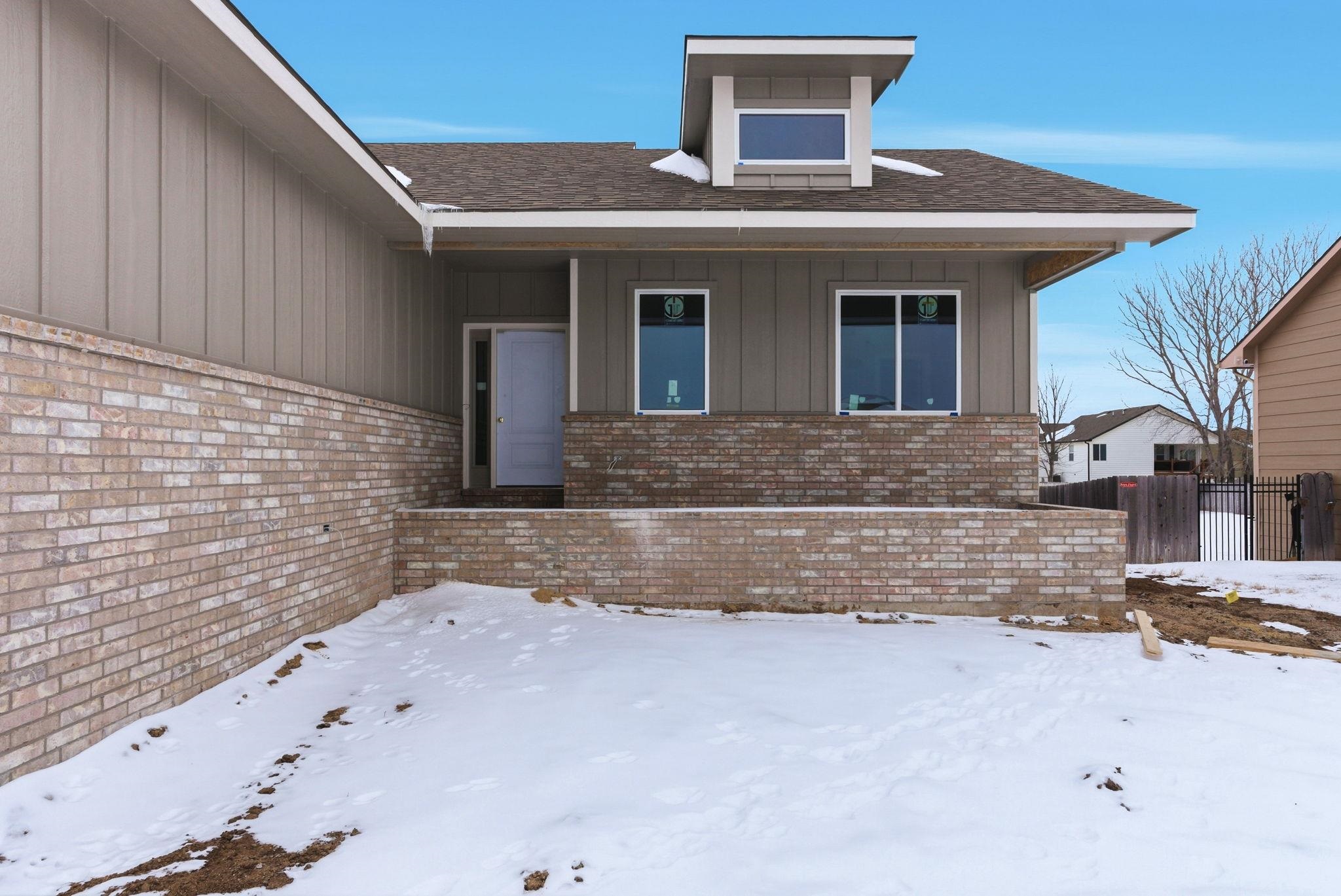 2423 S Monument Street Wichita KS 67235