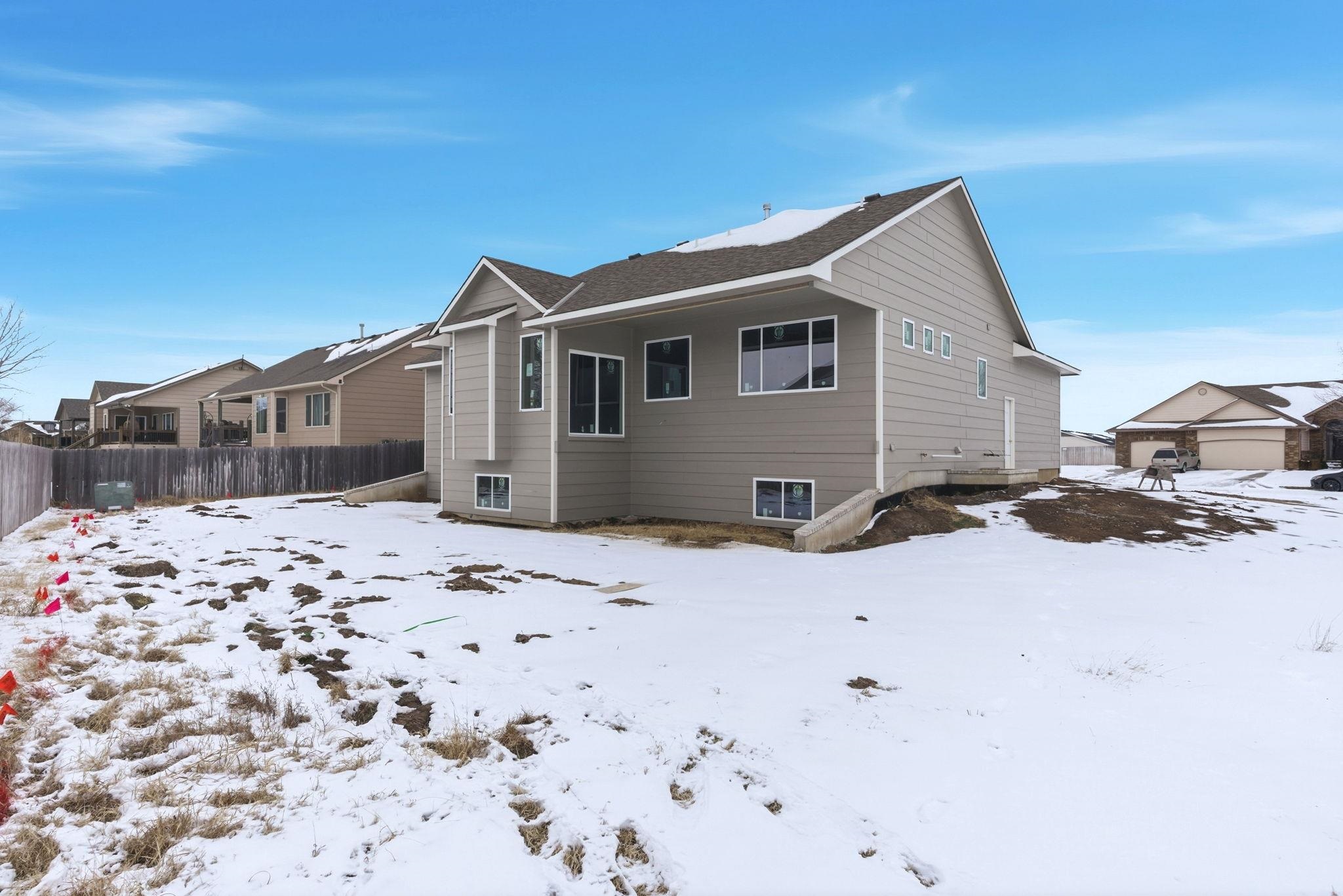 2423 S Monument Street Wichita KS 67235
