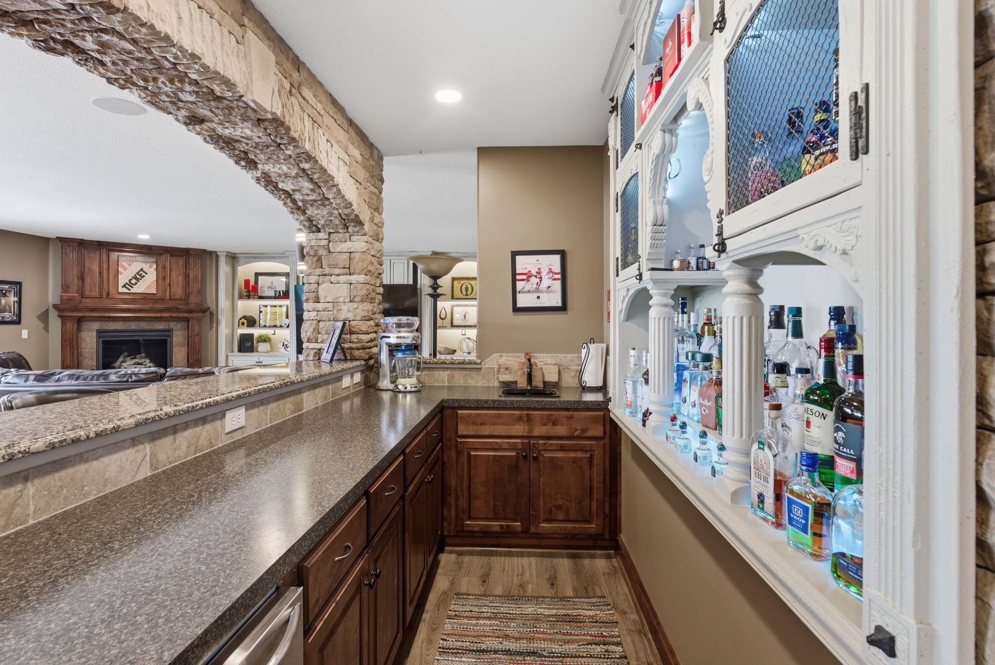 2661 N Bayside Court Wichita KS 67205