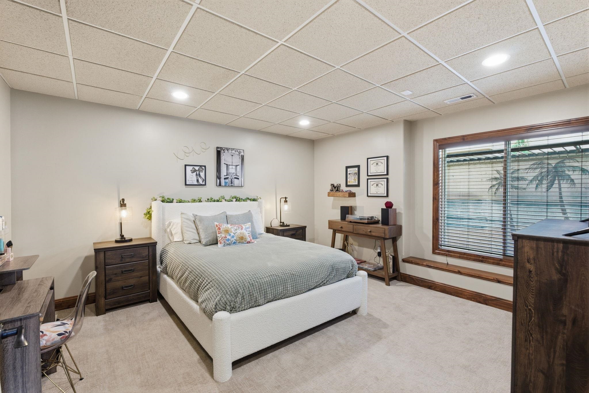2661 N Bayside Court Wichita KS 67205