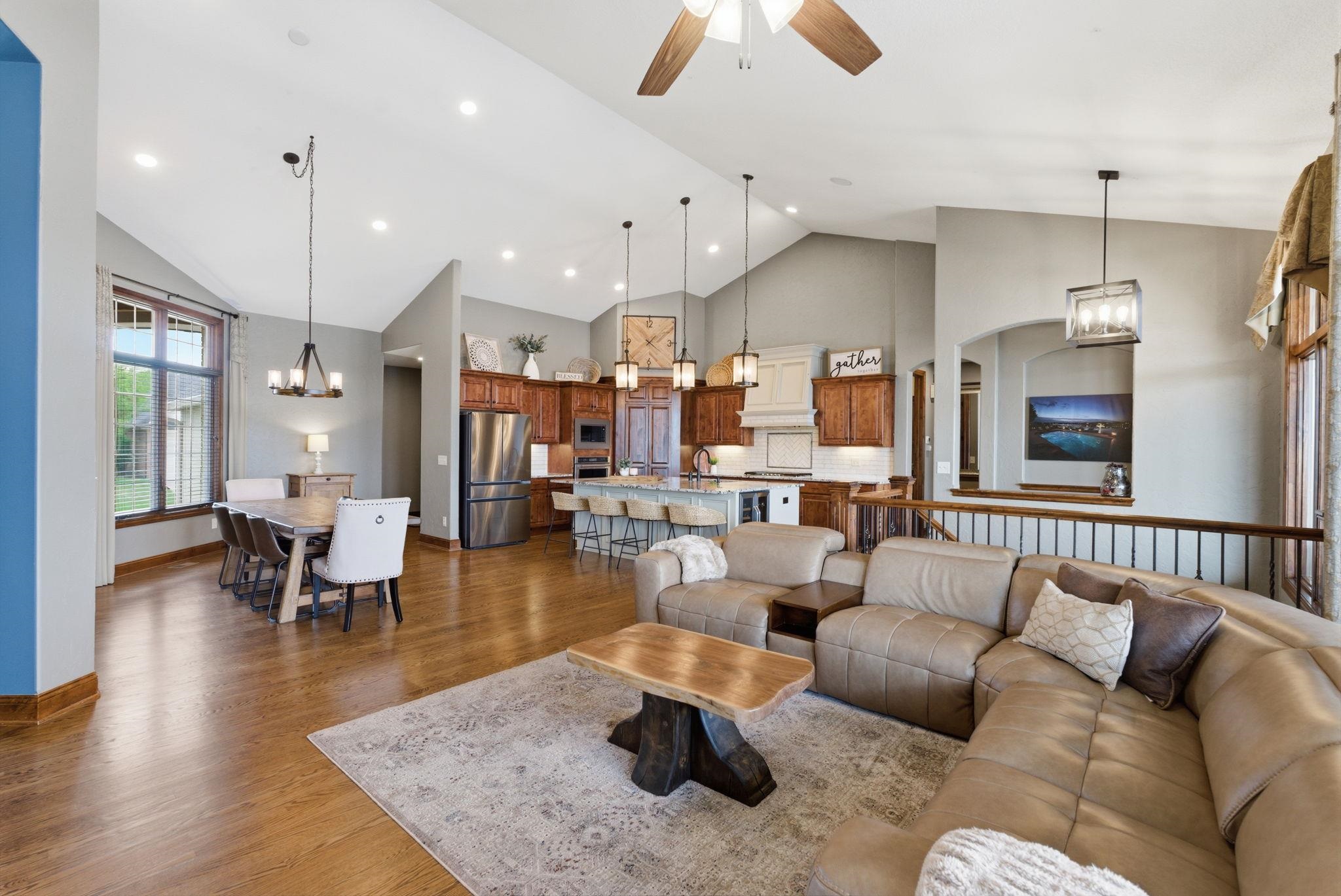 2661 N Bayside Court Wichita KS 67205