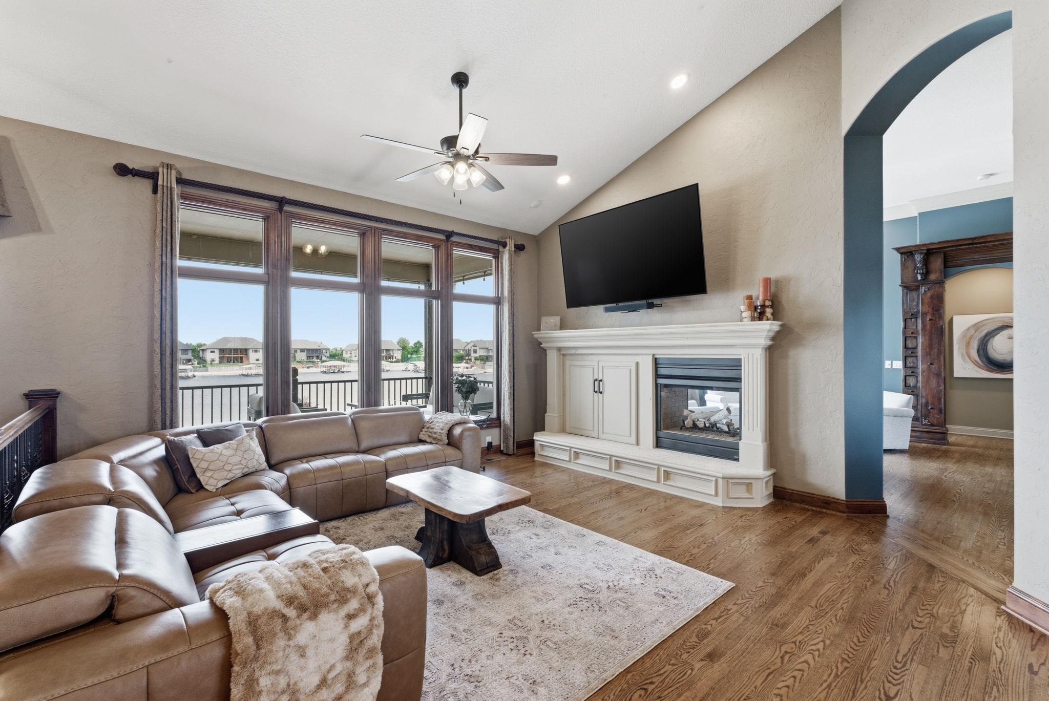 2661 N Bayside Court Wichita KS 67205