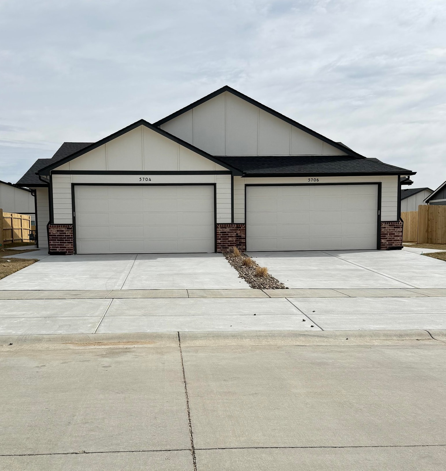 5706 E Bristol Street Bel Aire KS 67220