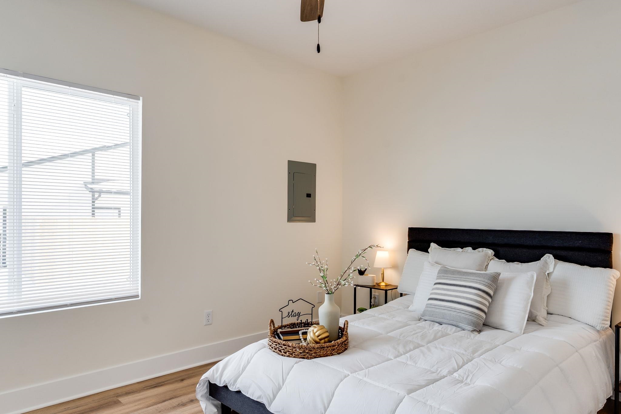 5706 E Bristol Street Bel Aire KS 67220