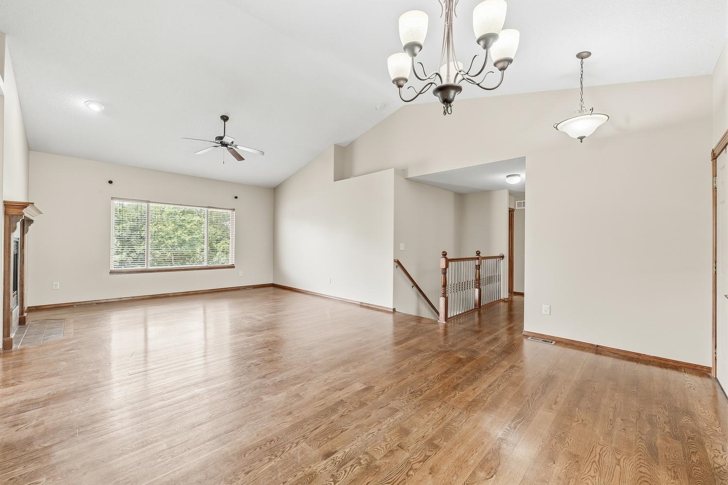 921 S Glenmoor Wichita KS 67207