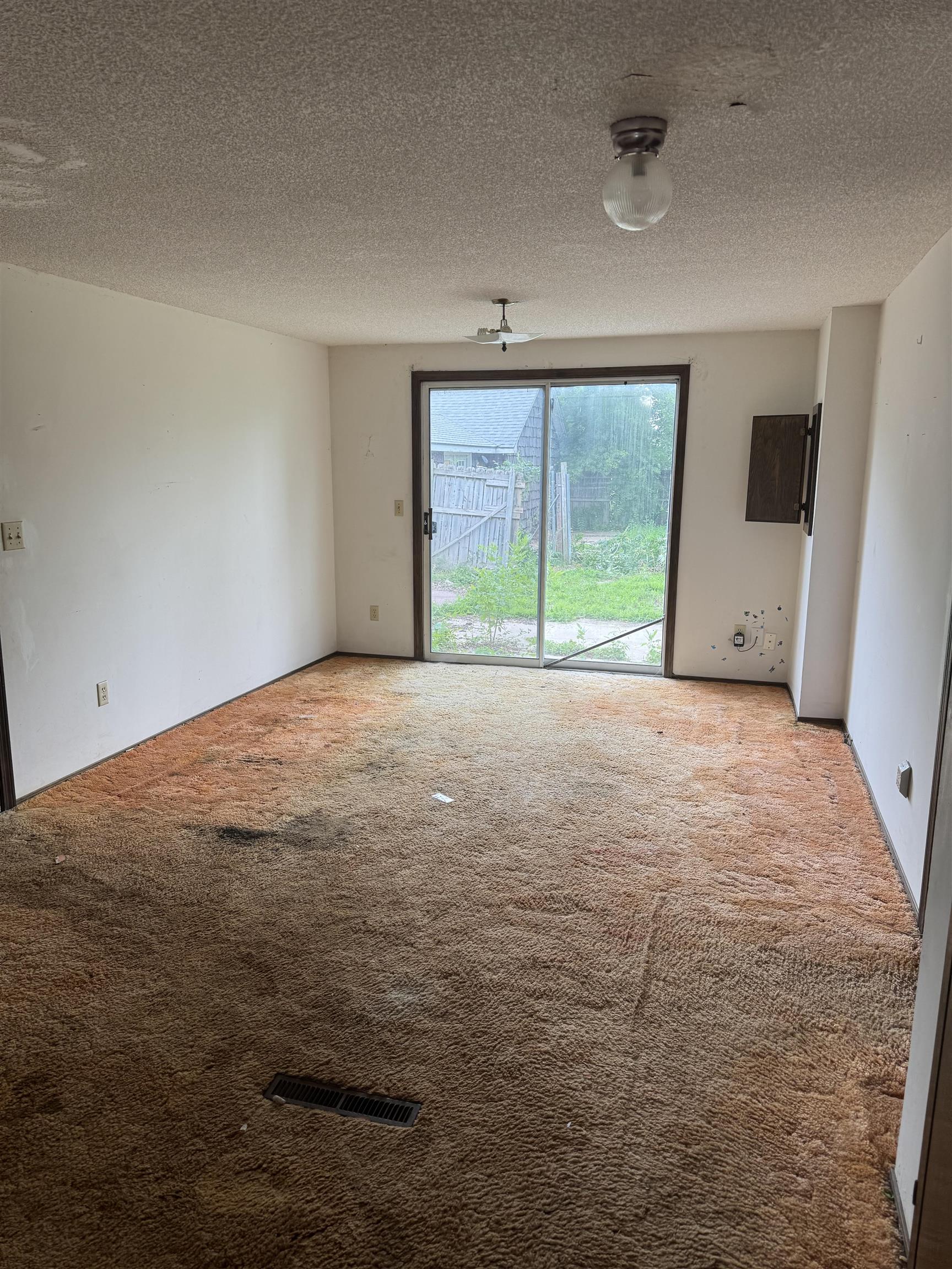 317 E Ross Street Clearwater KS 67206