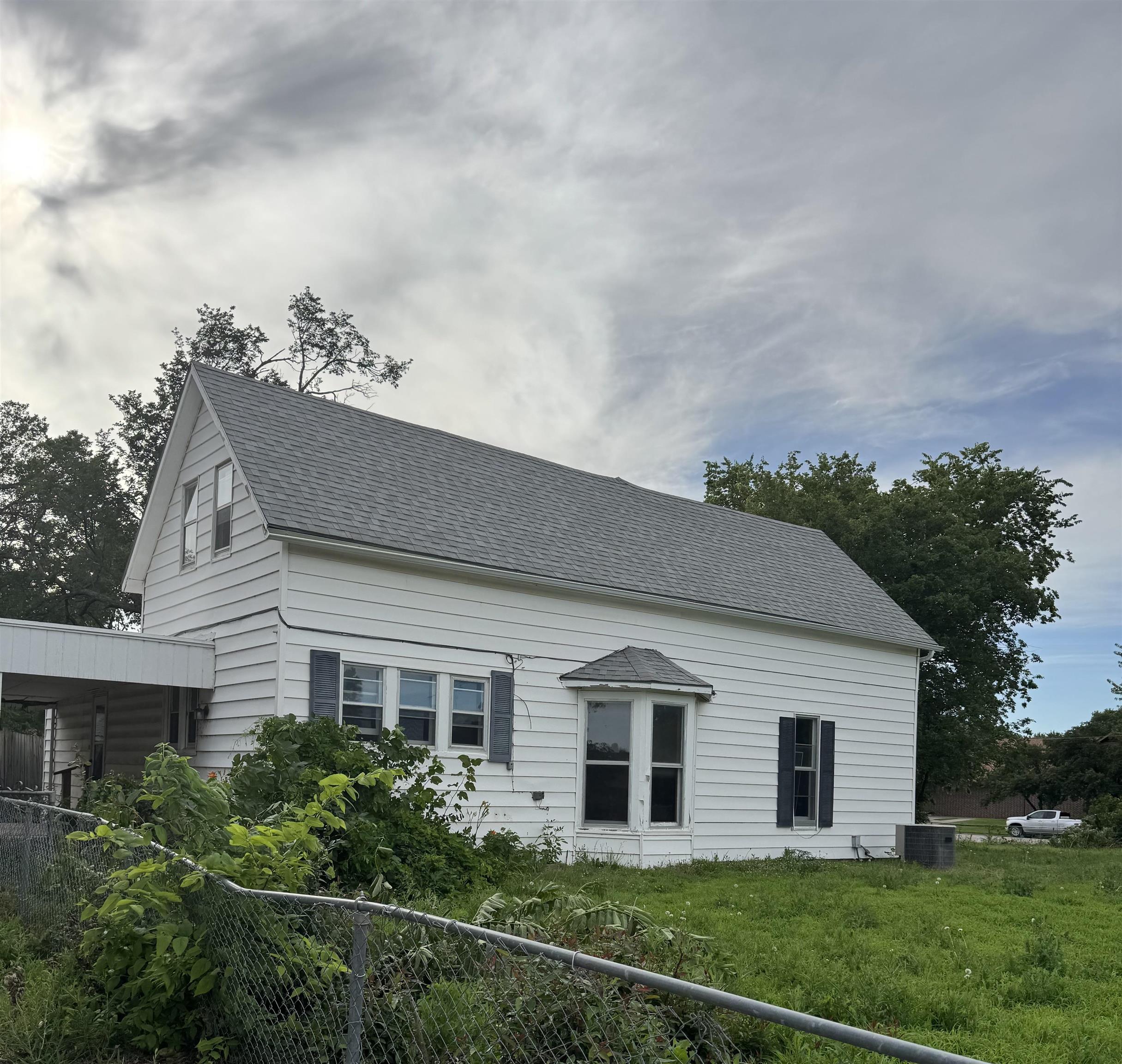 317 E Ross Street Clearwater KS 67206