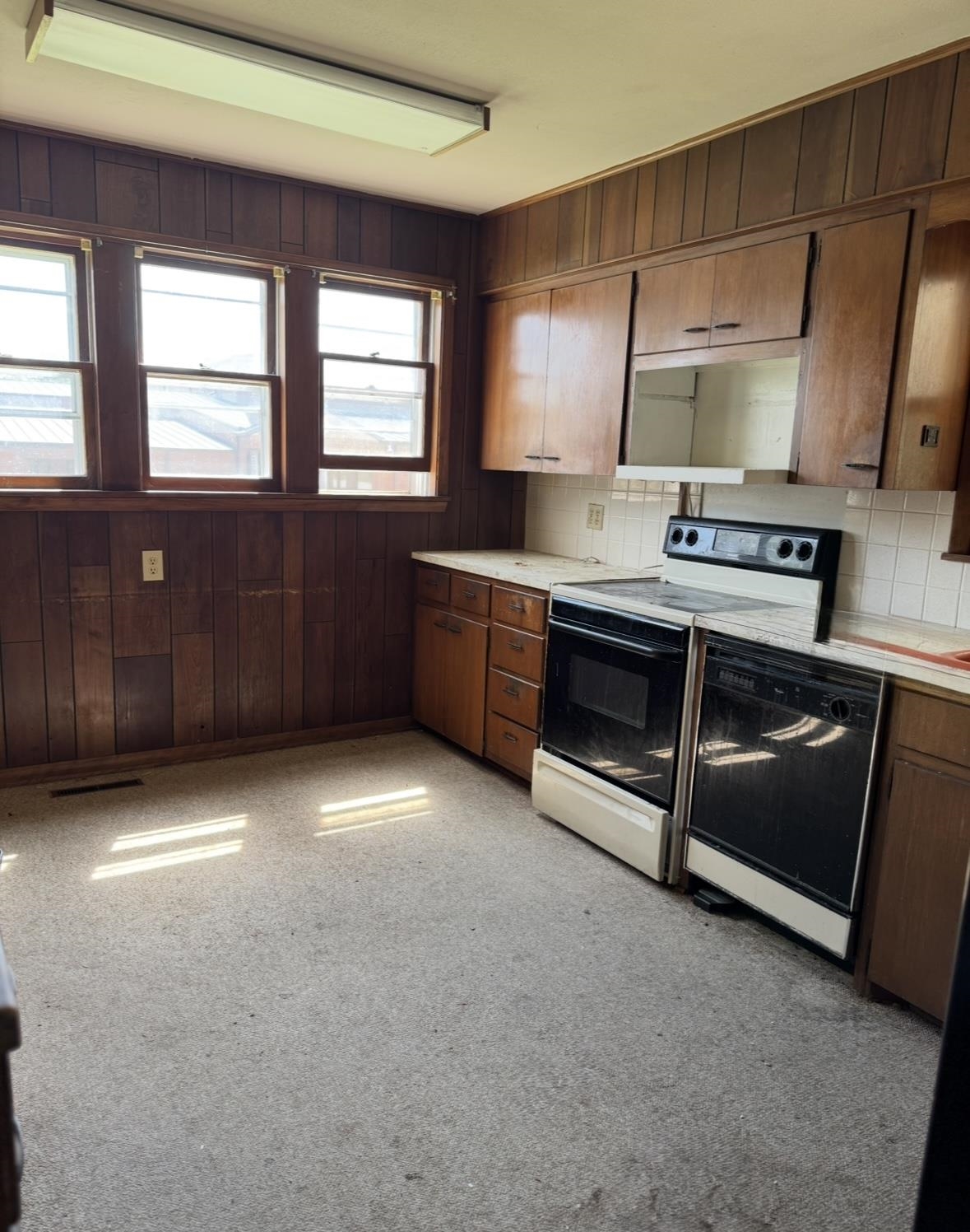 317 E Ross Street Clearwater KS 67206