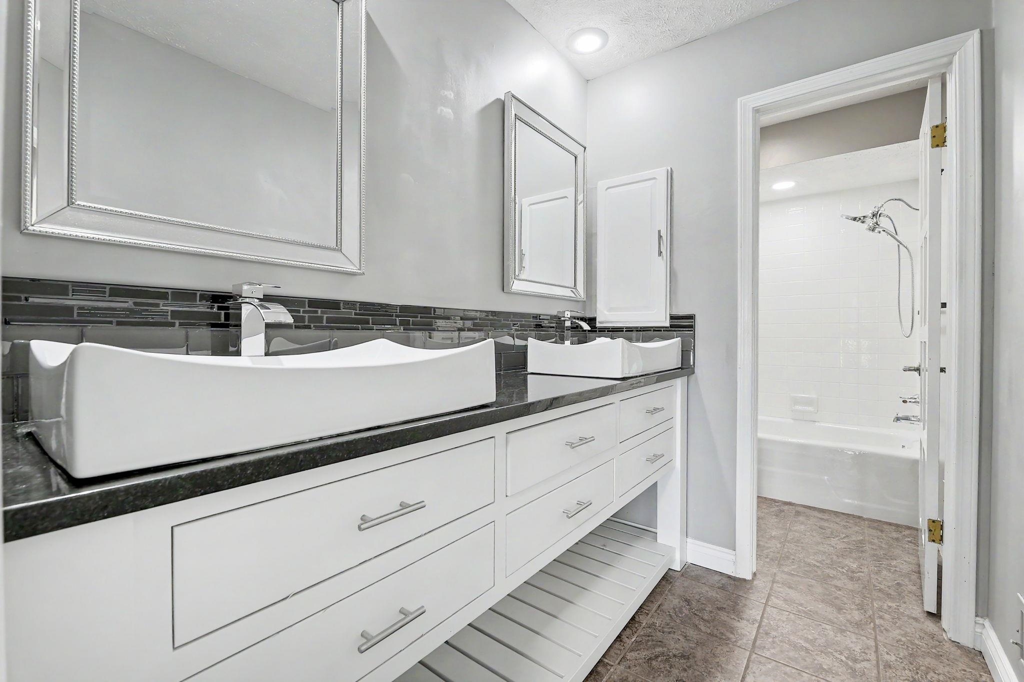 26 E Via Roma Wichita KS 67230