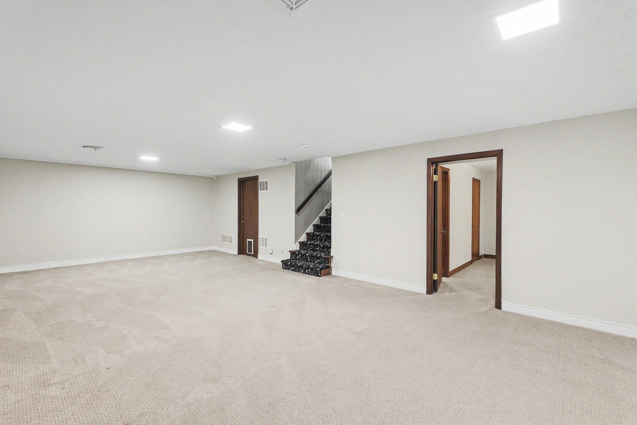26 E Via Roma Wichita KS 67230