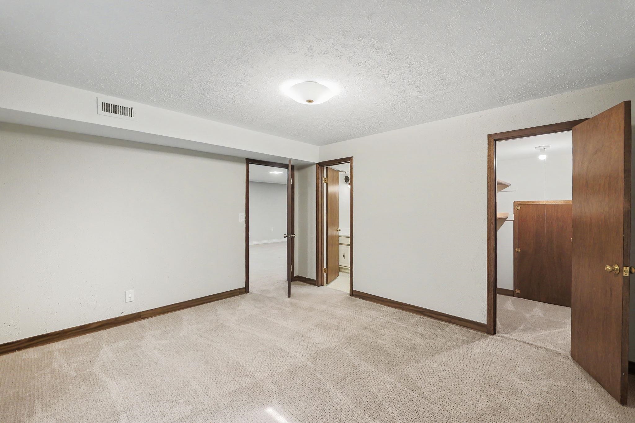 26 E Via Roma Wichita KS 67230