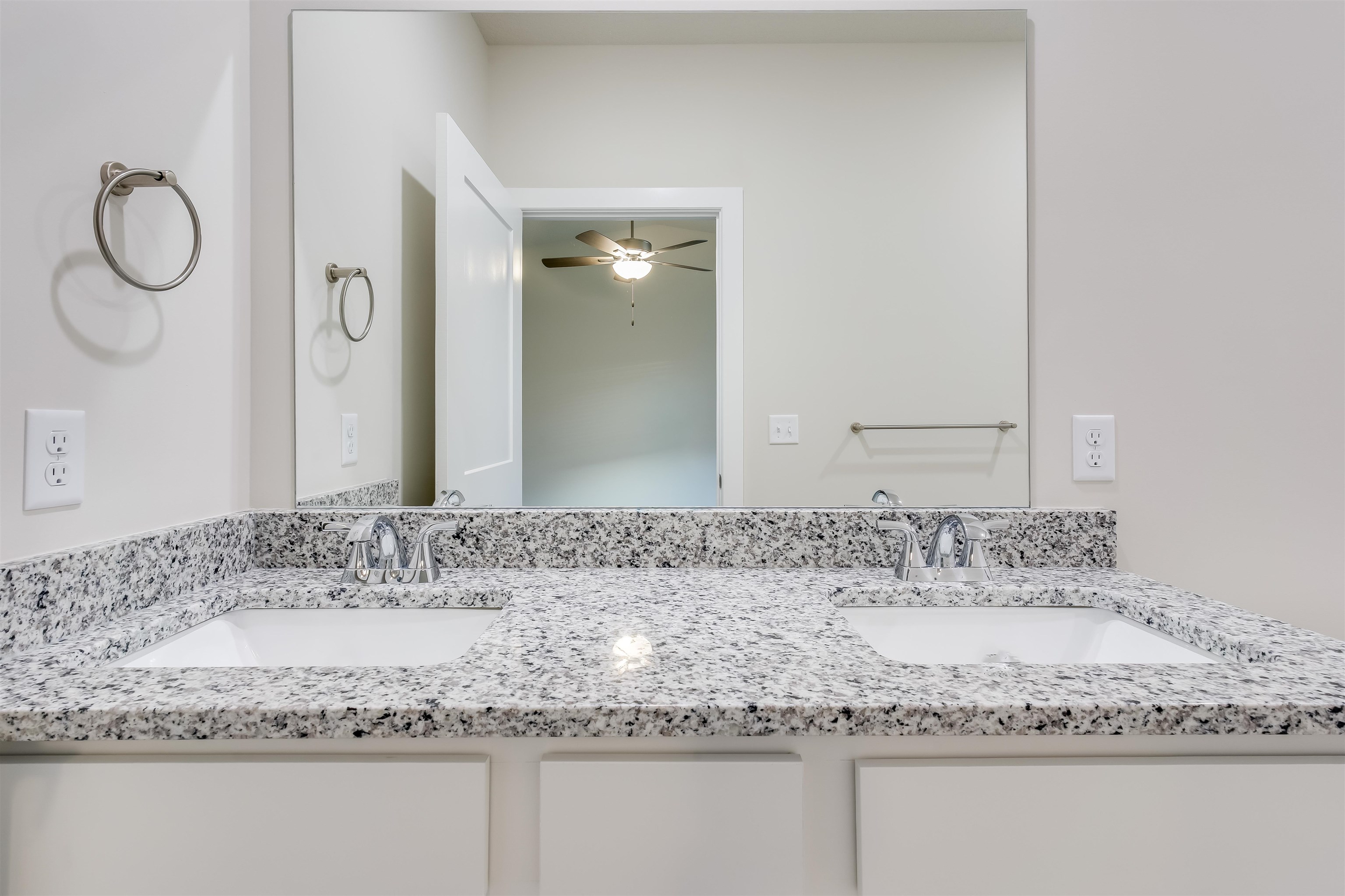 1786 W Redbud Lane Goddard KS 67052