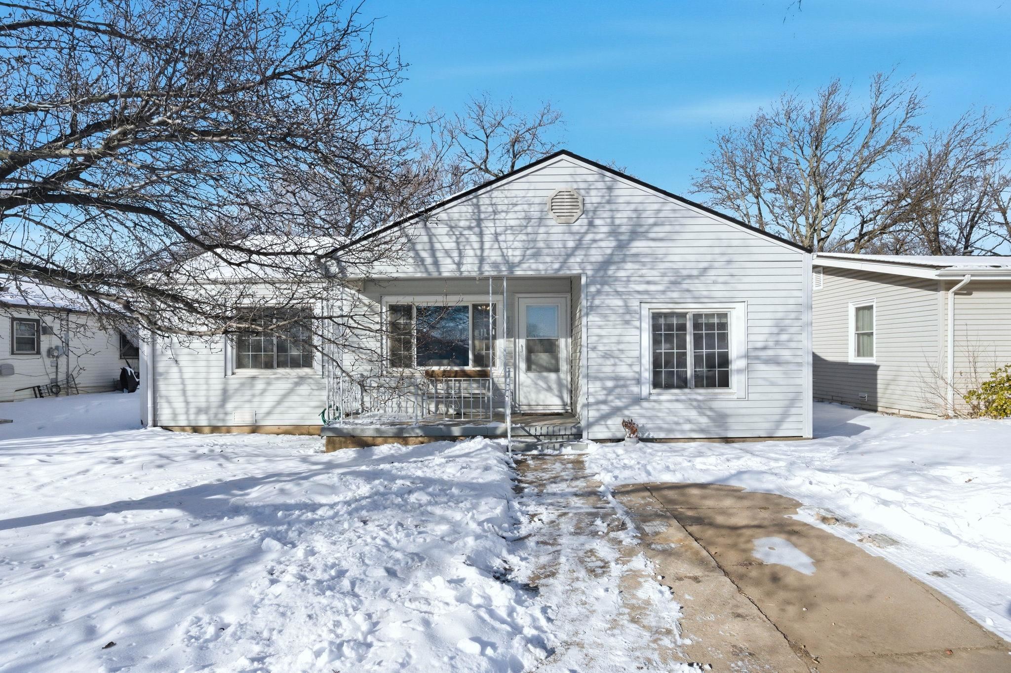 129 S Kokomo Avenue Derby KS 67037