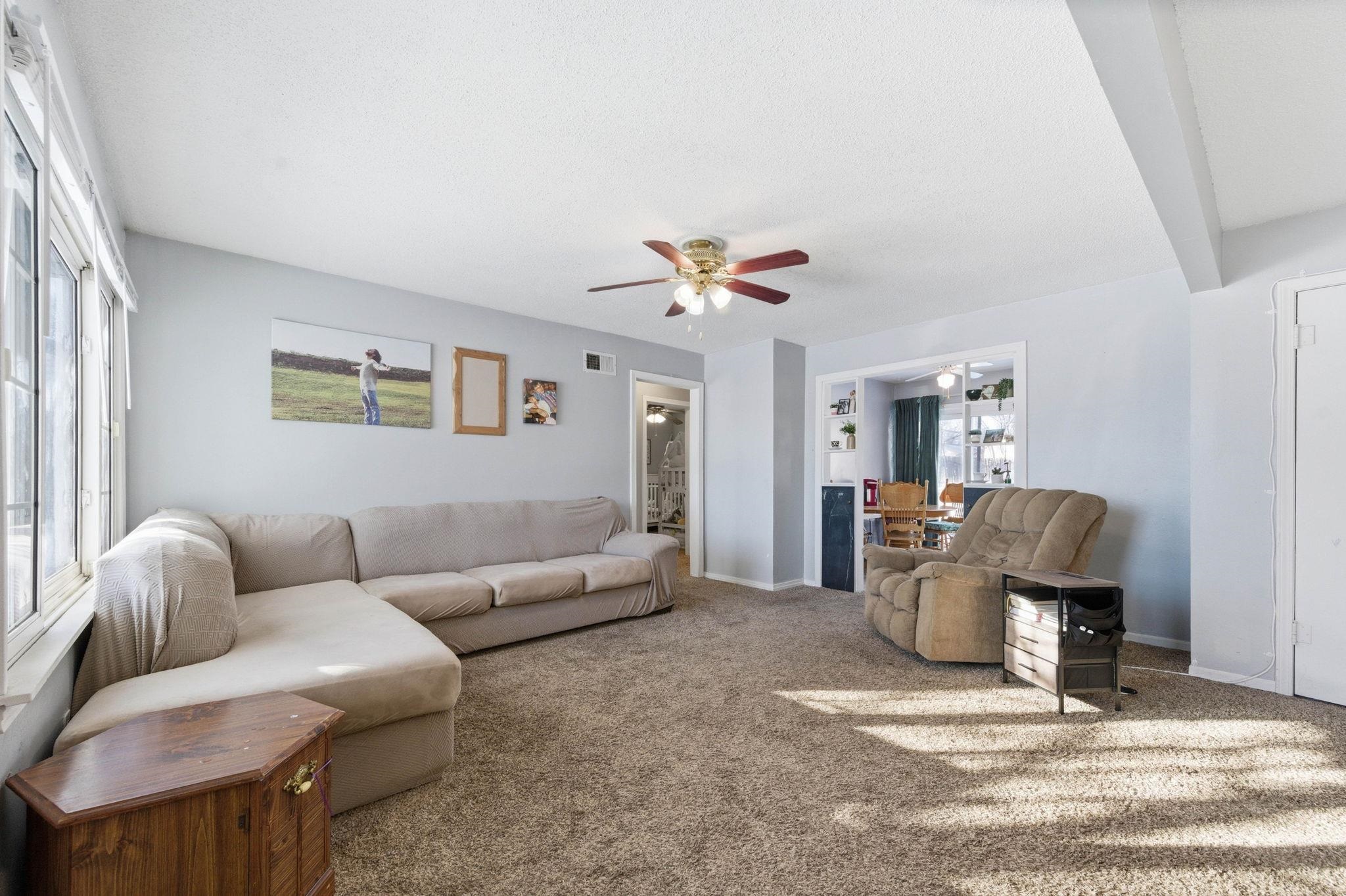 129 S Kokomo Avenue Derby KS 67037