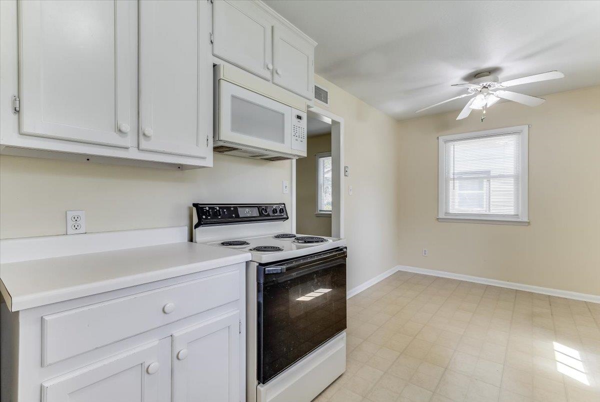 3368 S Vine Wichita KS 67217
