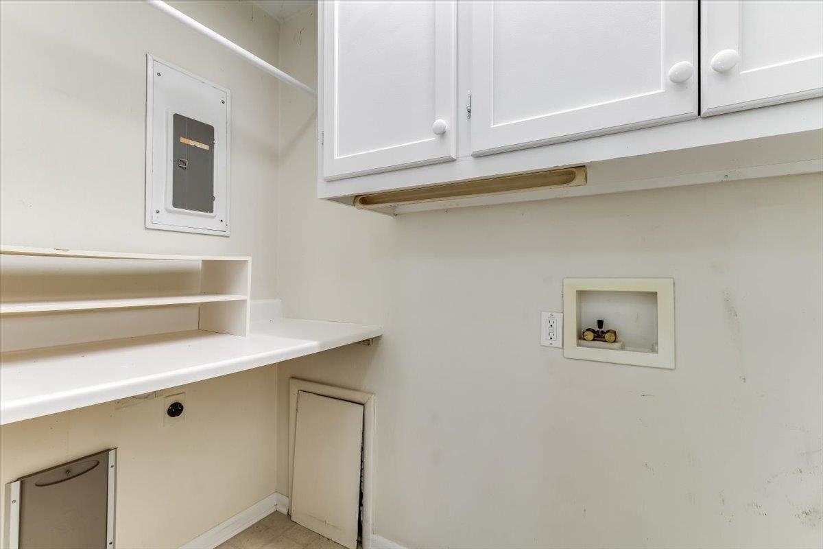 3368 S Vine Wichita KS 67217