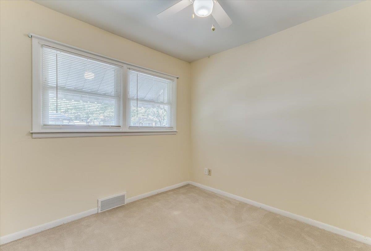 3368 S Vine Wichita KS 67217