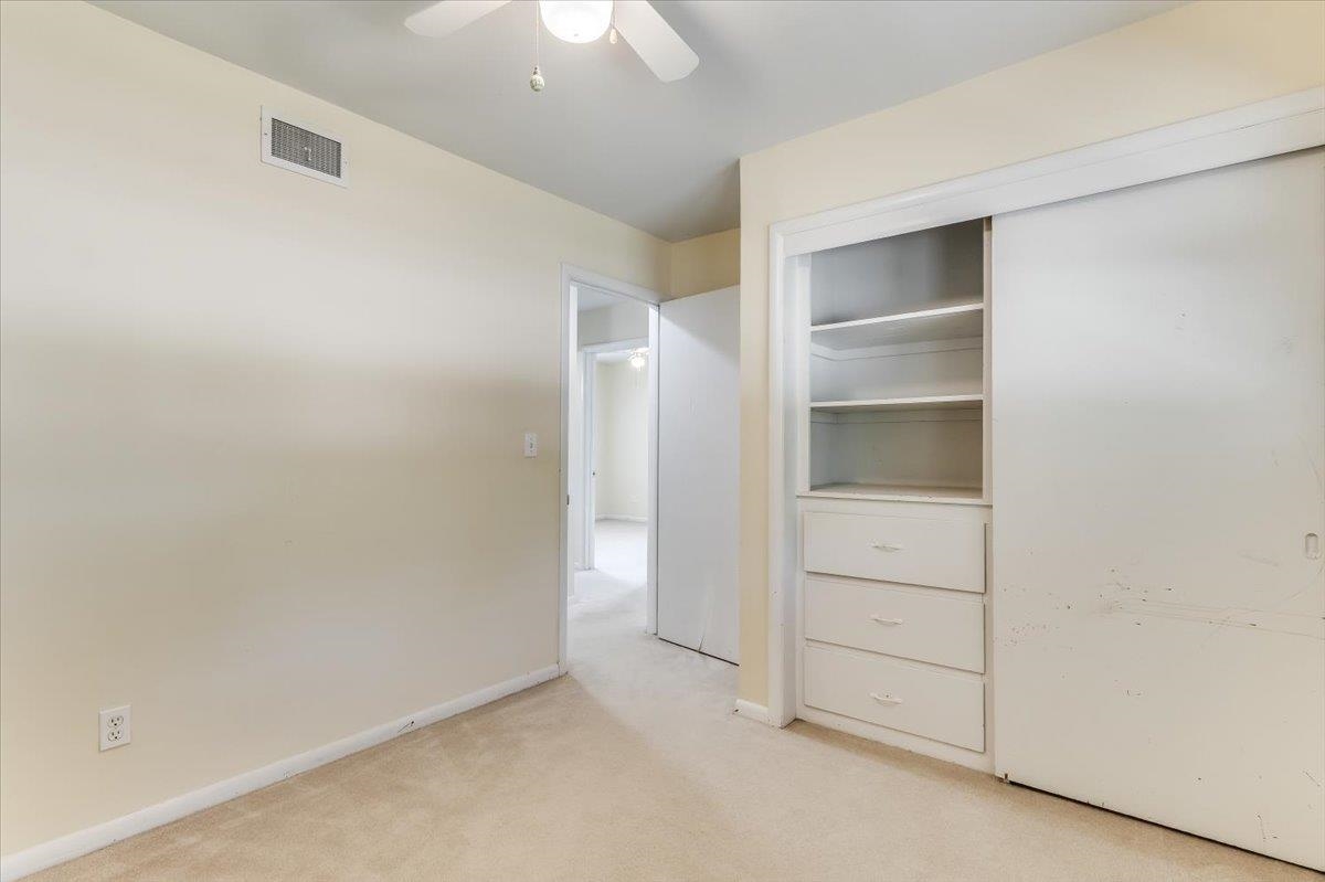 3368 S Vine Wichita KS 67217