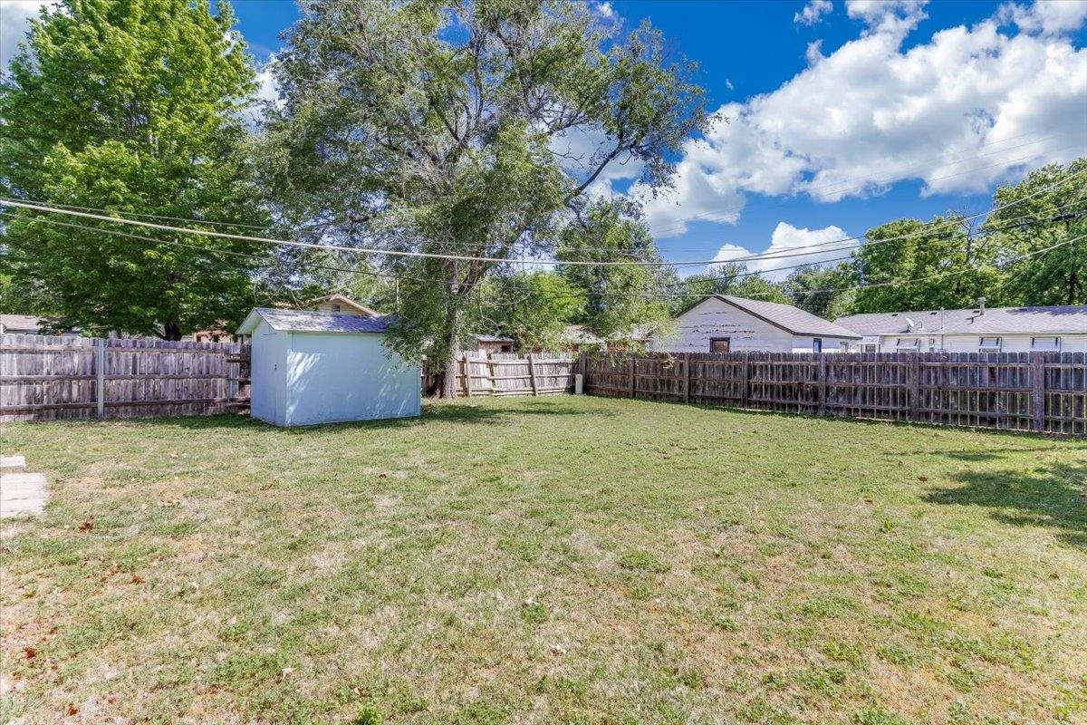 3368 S Vine Wichita KS 67217