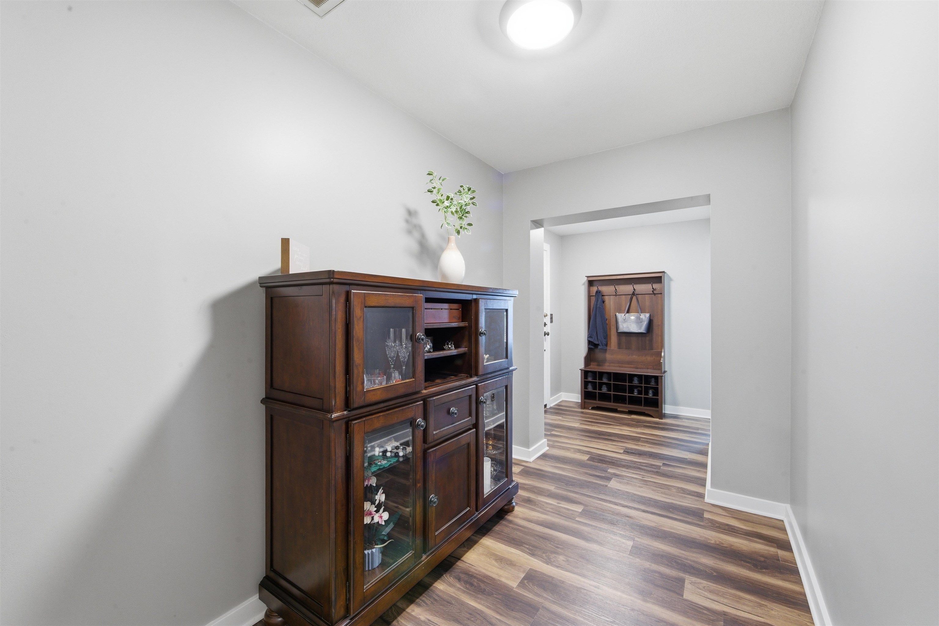 701 E 57th Street S Wichita KS 67216-3833