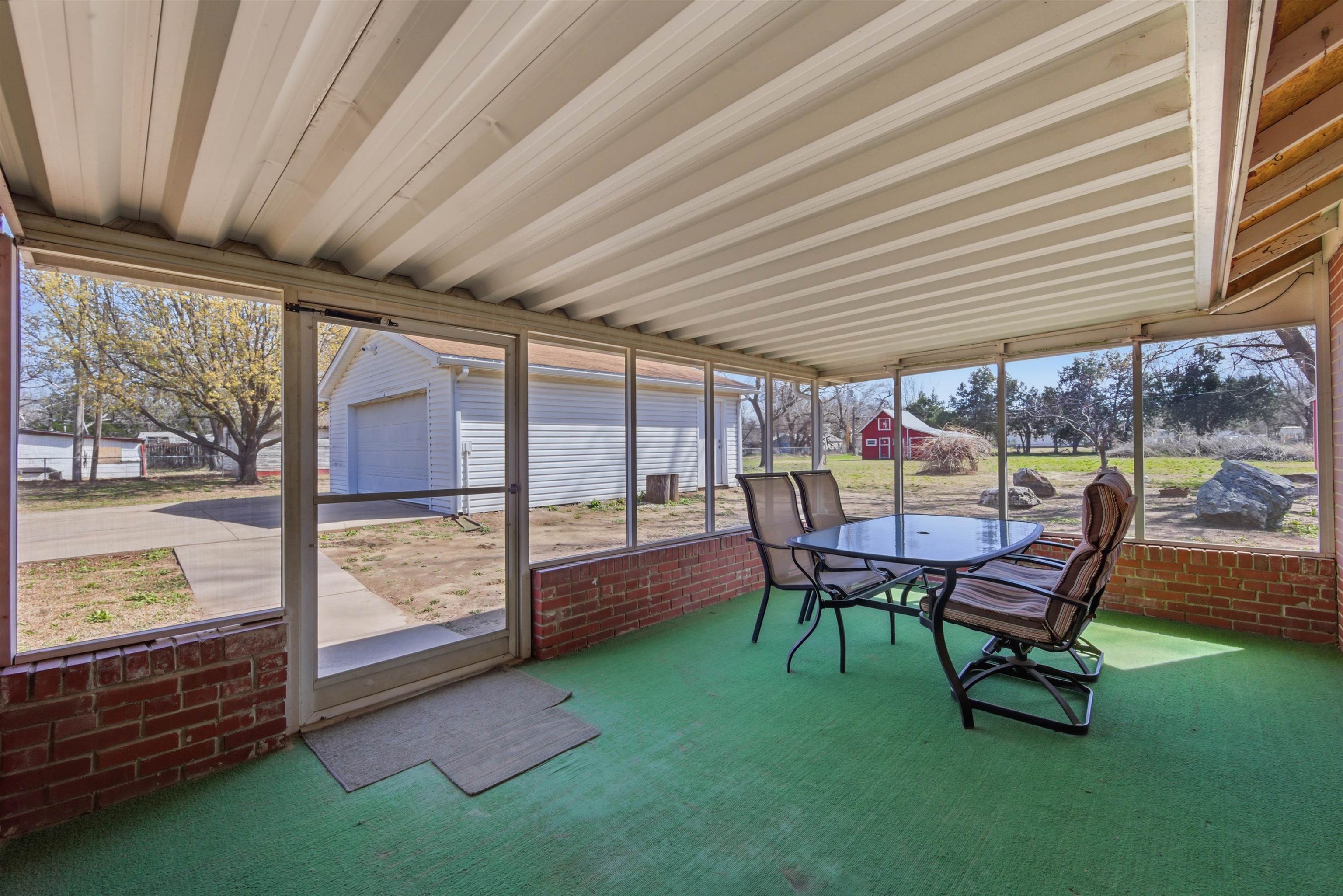701 E 57th Street S Wichita KS 67216-3833