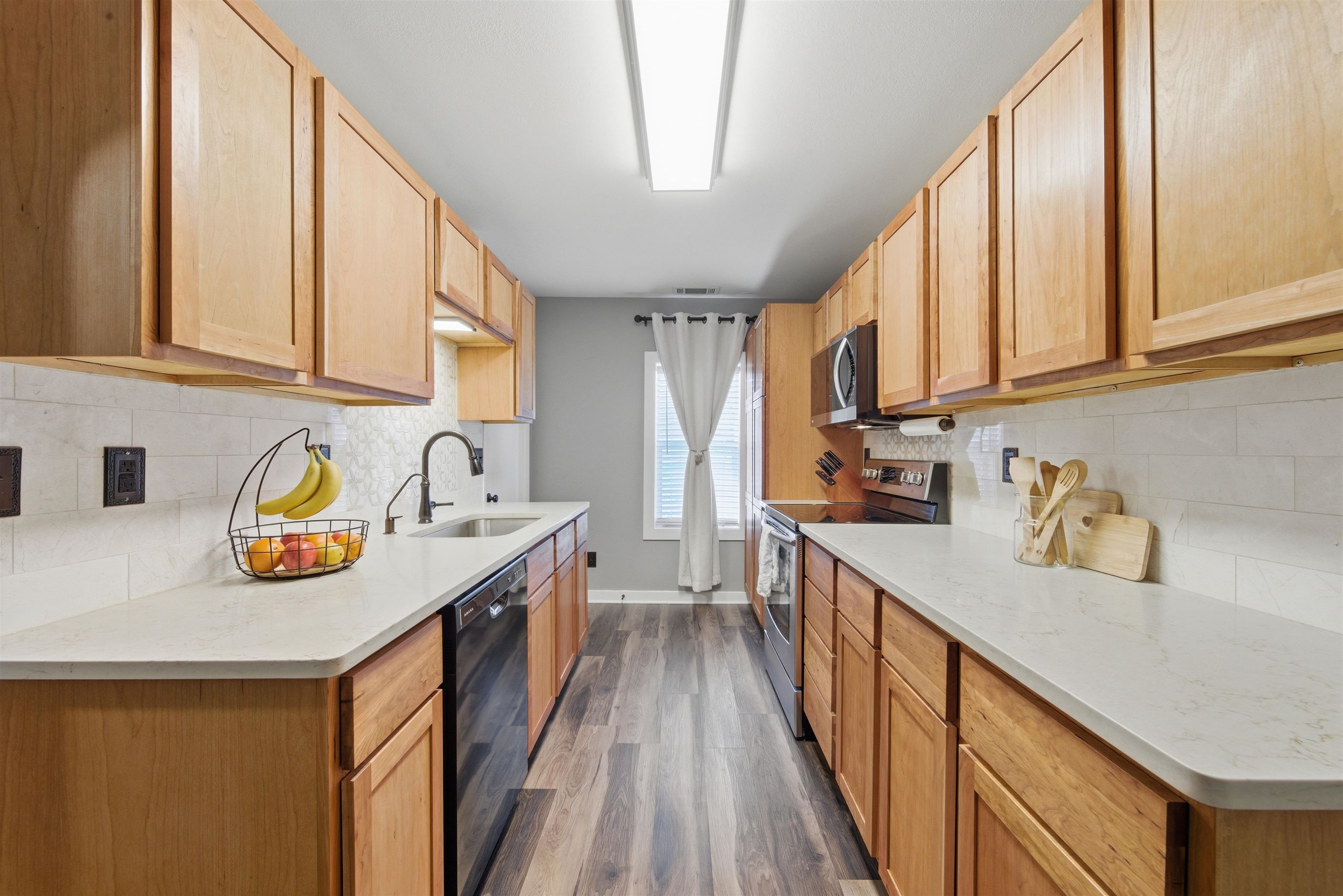 701 E 57th Street S Wichita KS 67216-3833