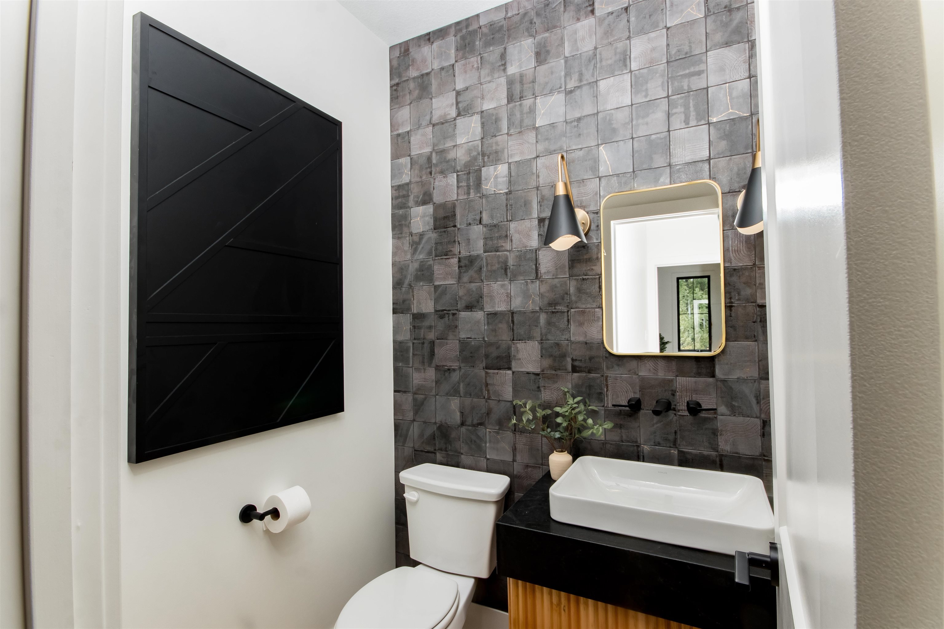 329 N Sarah Court Derby KS 67037