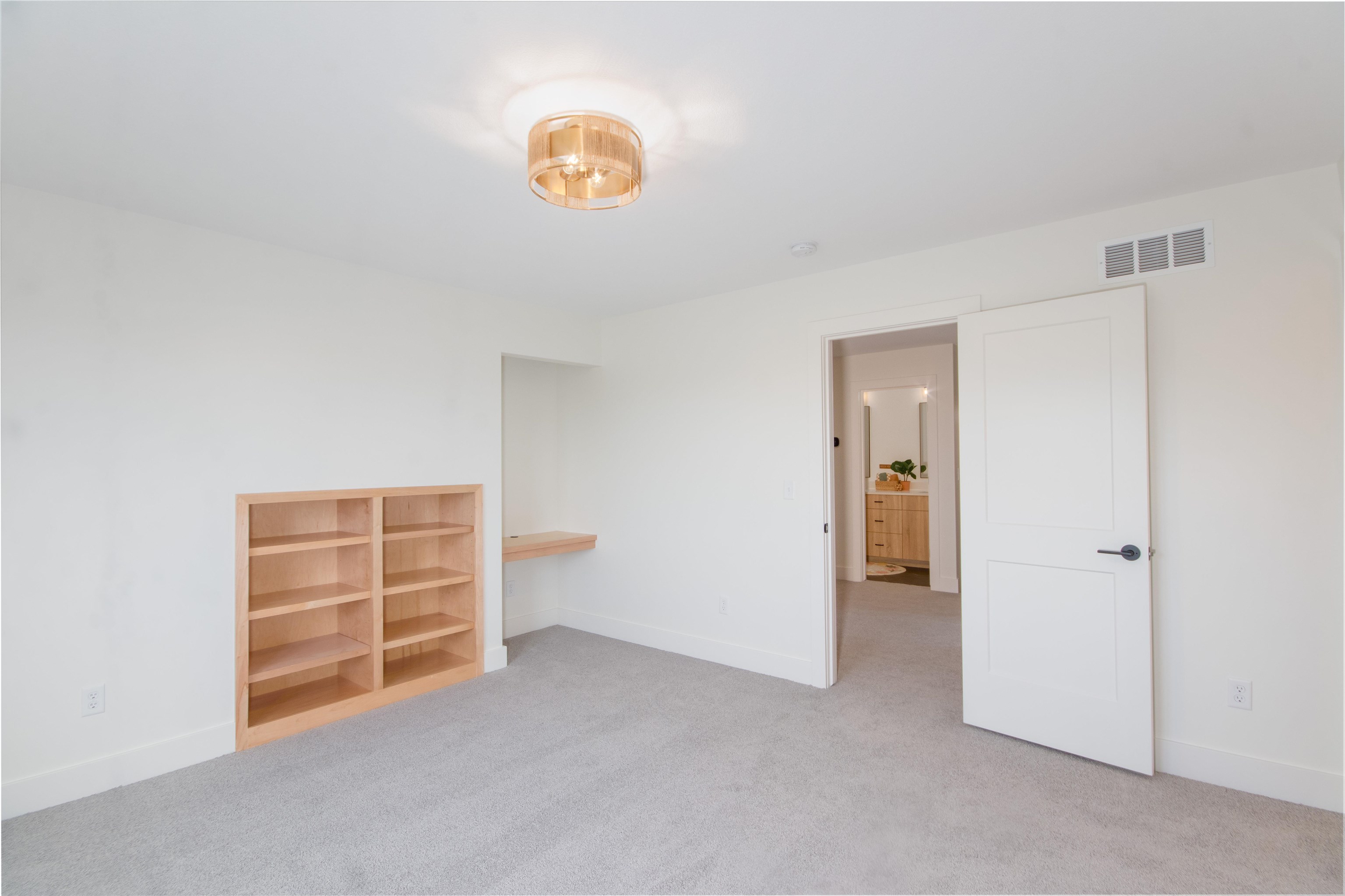 329 N Sarah Court Derby KS 67037