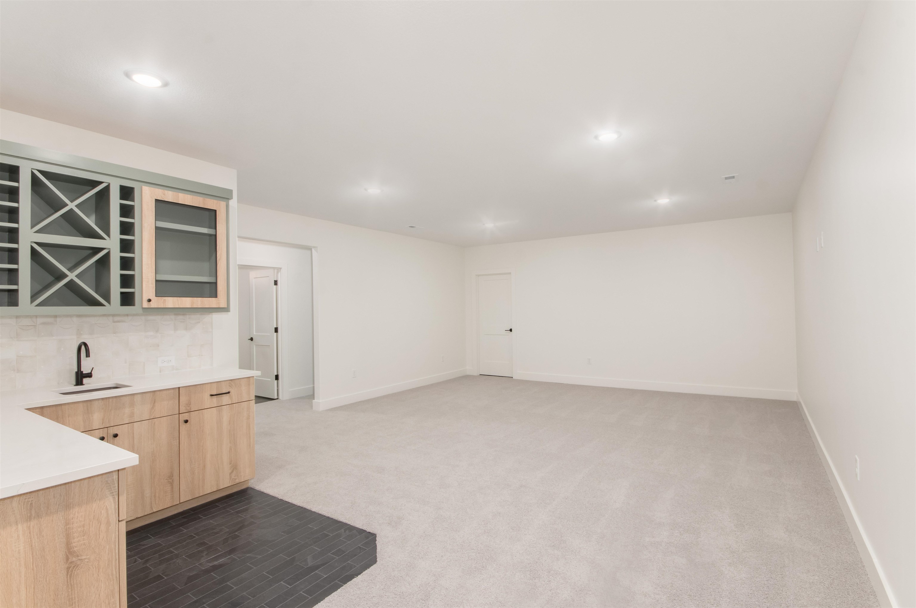 329 N Sarah Court Derby KS 67037