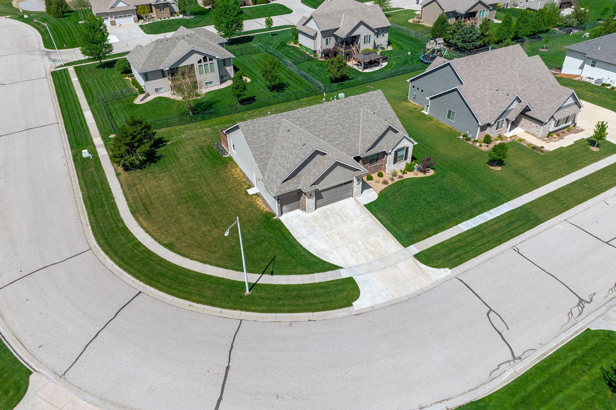 3303 N Shefford Street Wichita KS 67205-7527