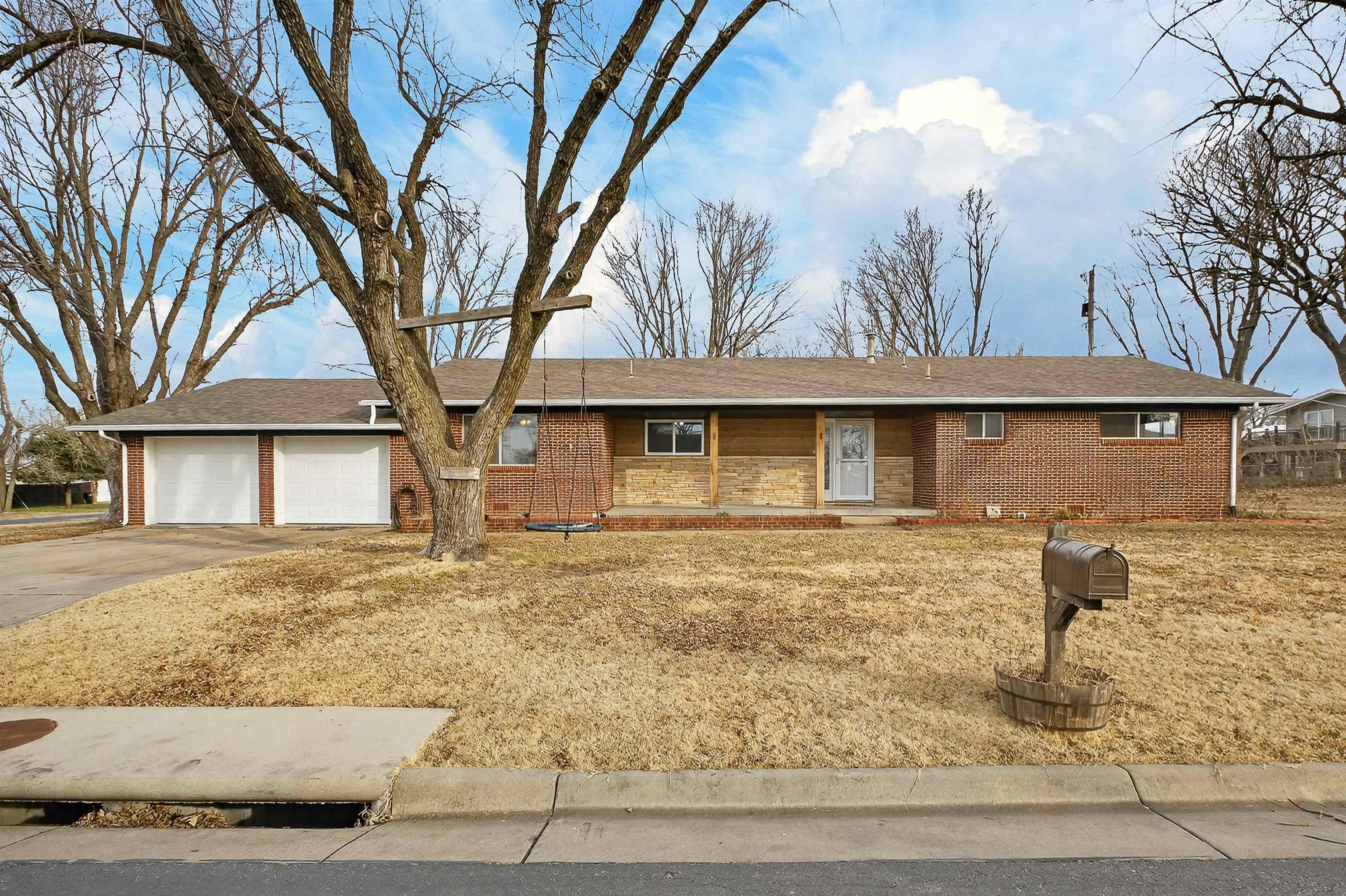 2754 W 3rd Avenue El Dorado KS 67042