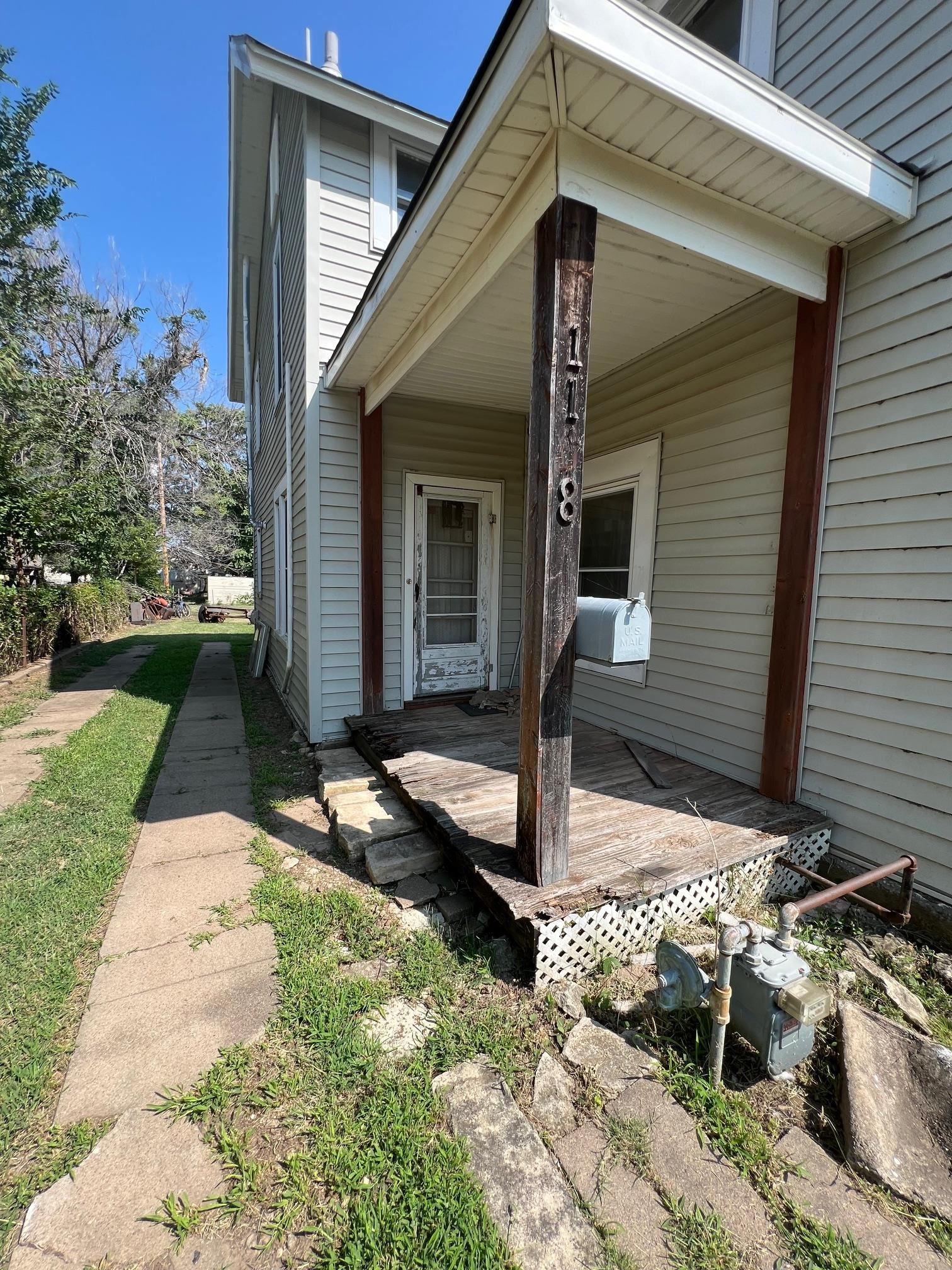 1108 S 2nd Arkansas City KS 67005