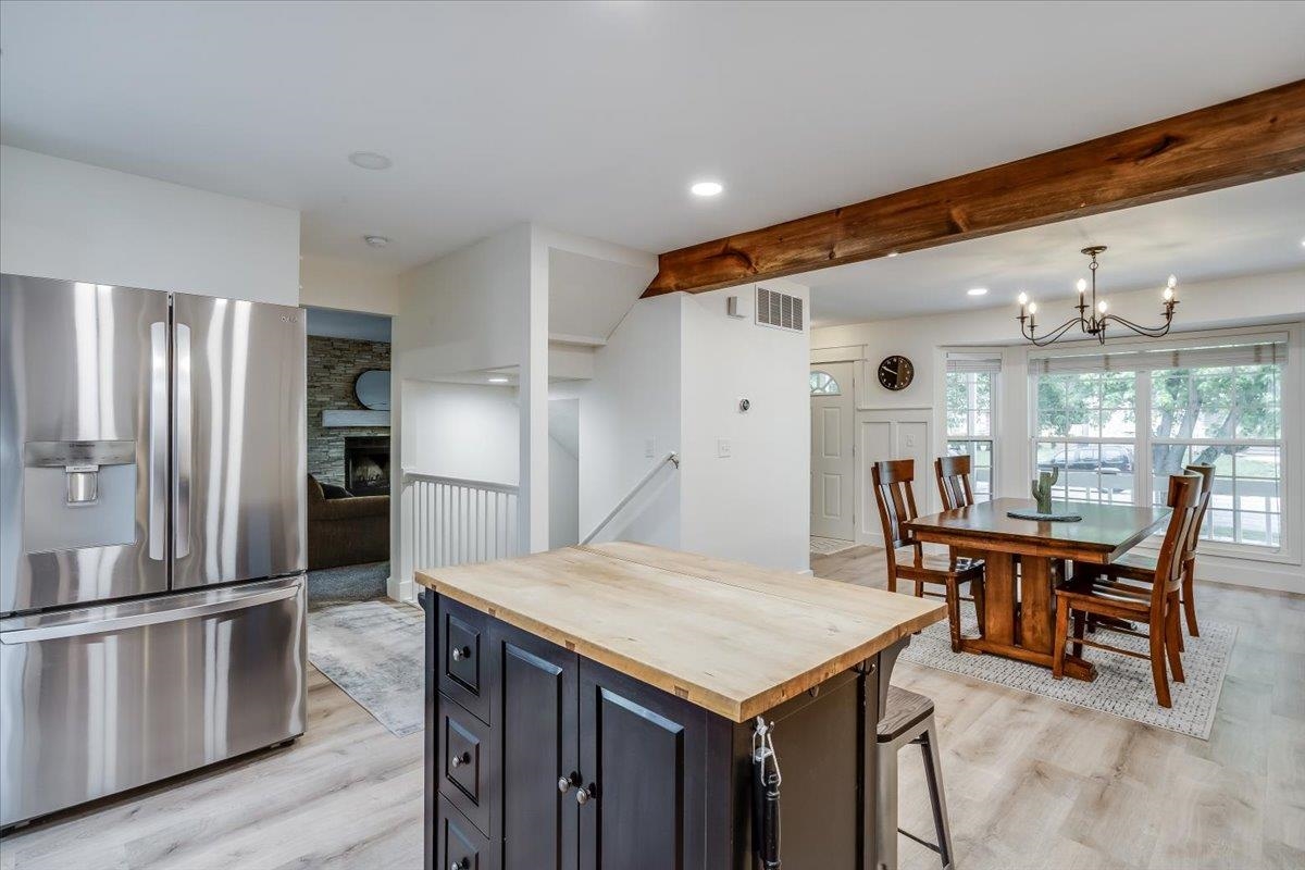 4326 N Mission Street Bel Aire KS 67226-1443
