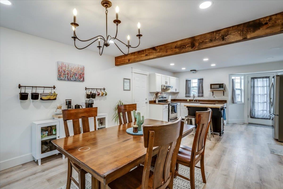 4326 N Mission Street Bel Aire KS 67226-1443