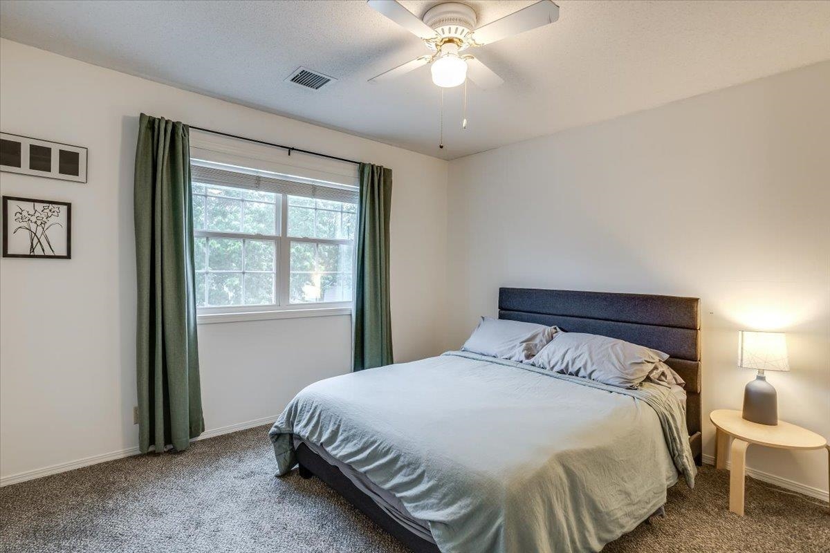 4326 N Mission Street Bel Aire KS 67226-1443