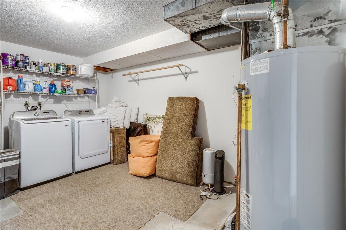 4326 N Mission Street Bel Aire KS 67226-1443