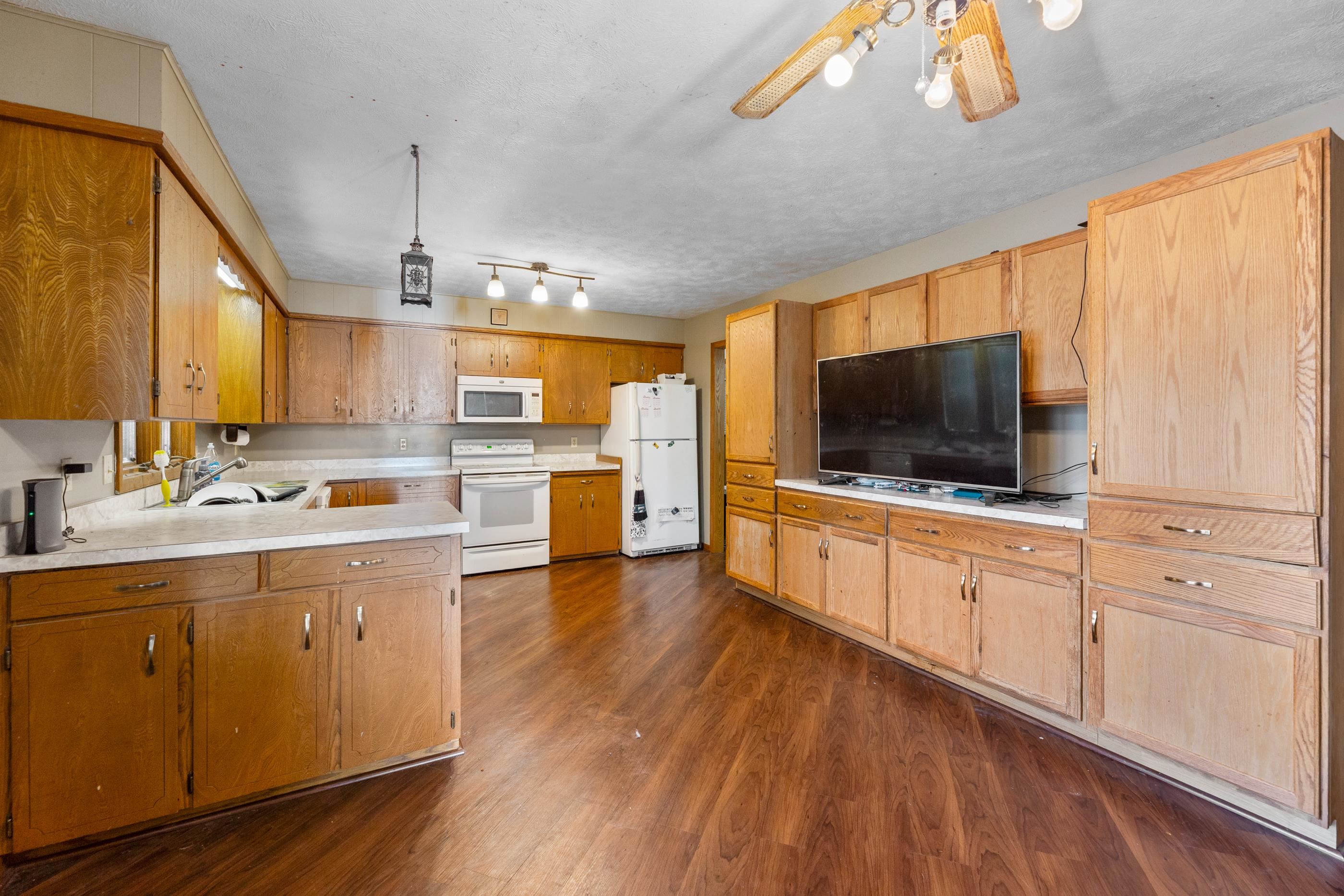 122 S Maple Street Pretty Prairie KS 67570