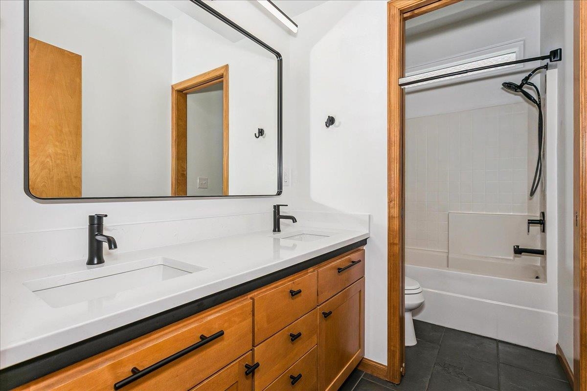 13209 E Crestwood Wichita KS 67230
