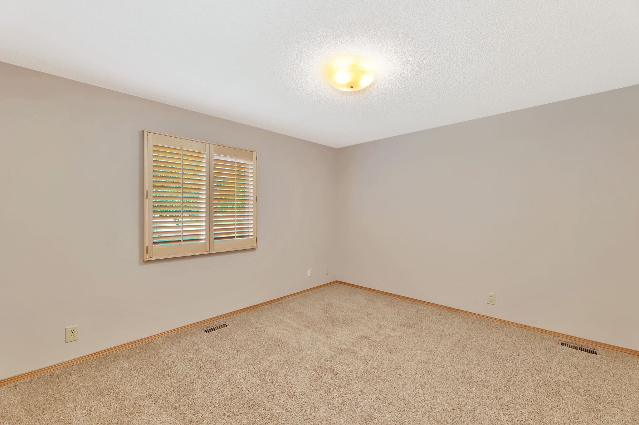 2501 N Fox Run Wichita KS 67226