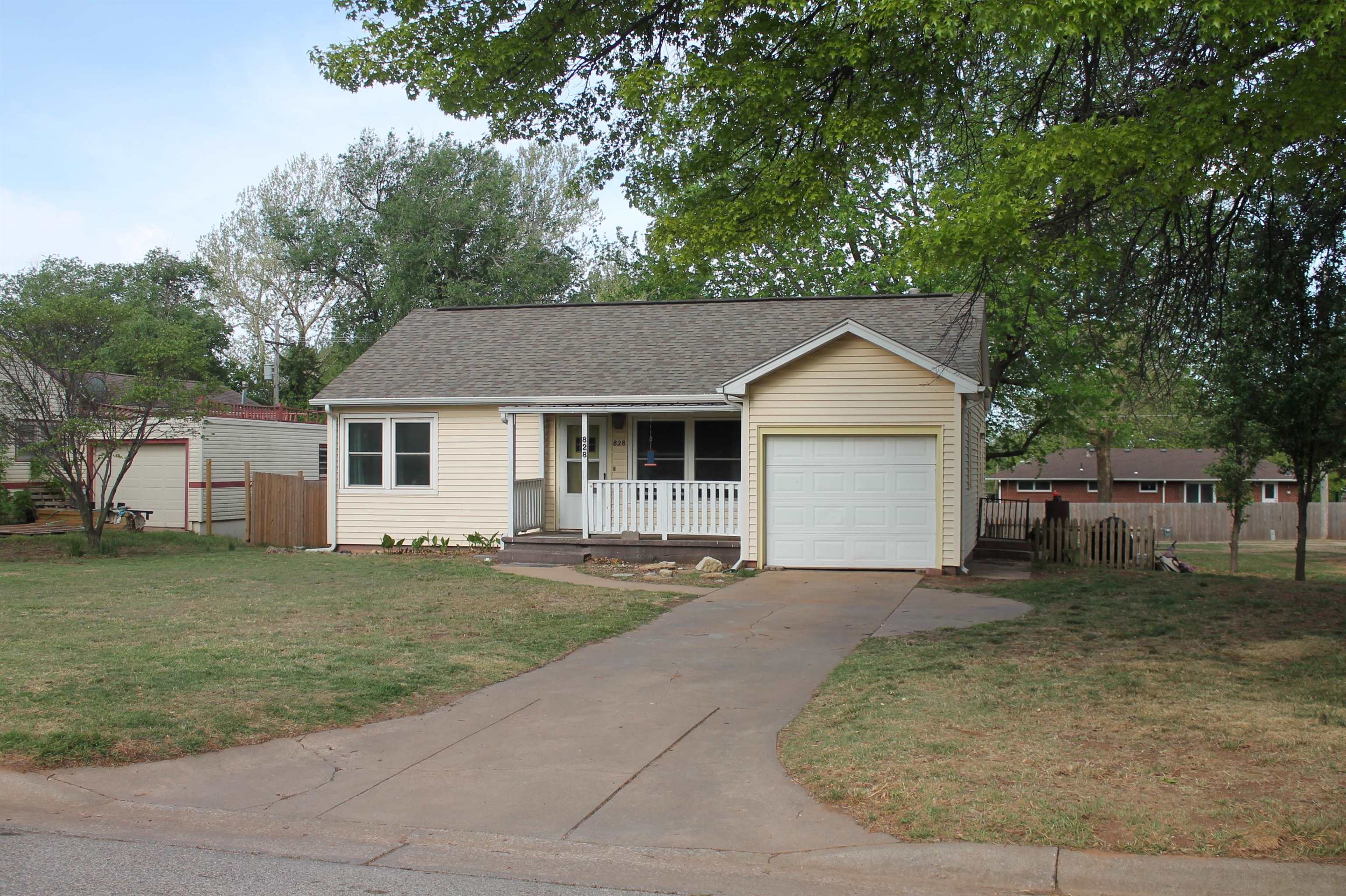 828 N Anthony Avenue Anthony KS 67003