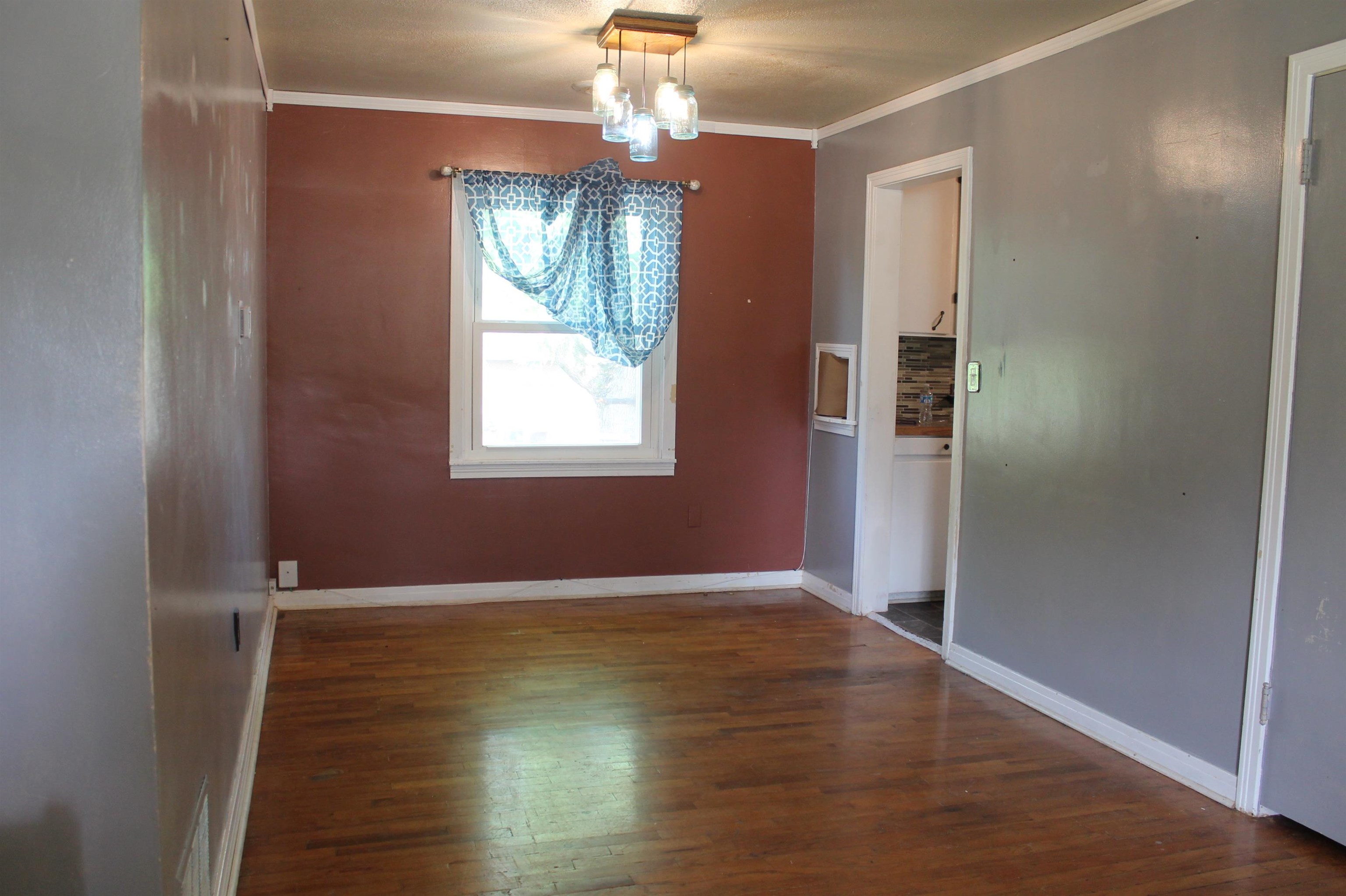 828 N Anthony Avenue Anthony KS 67003