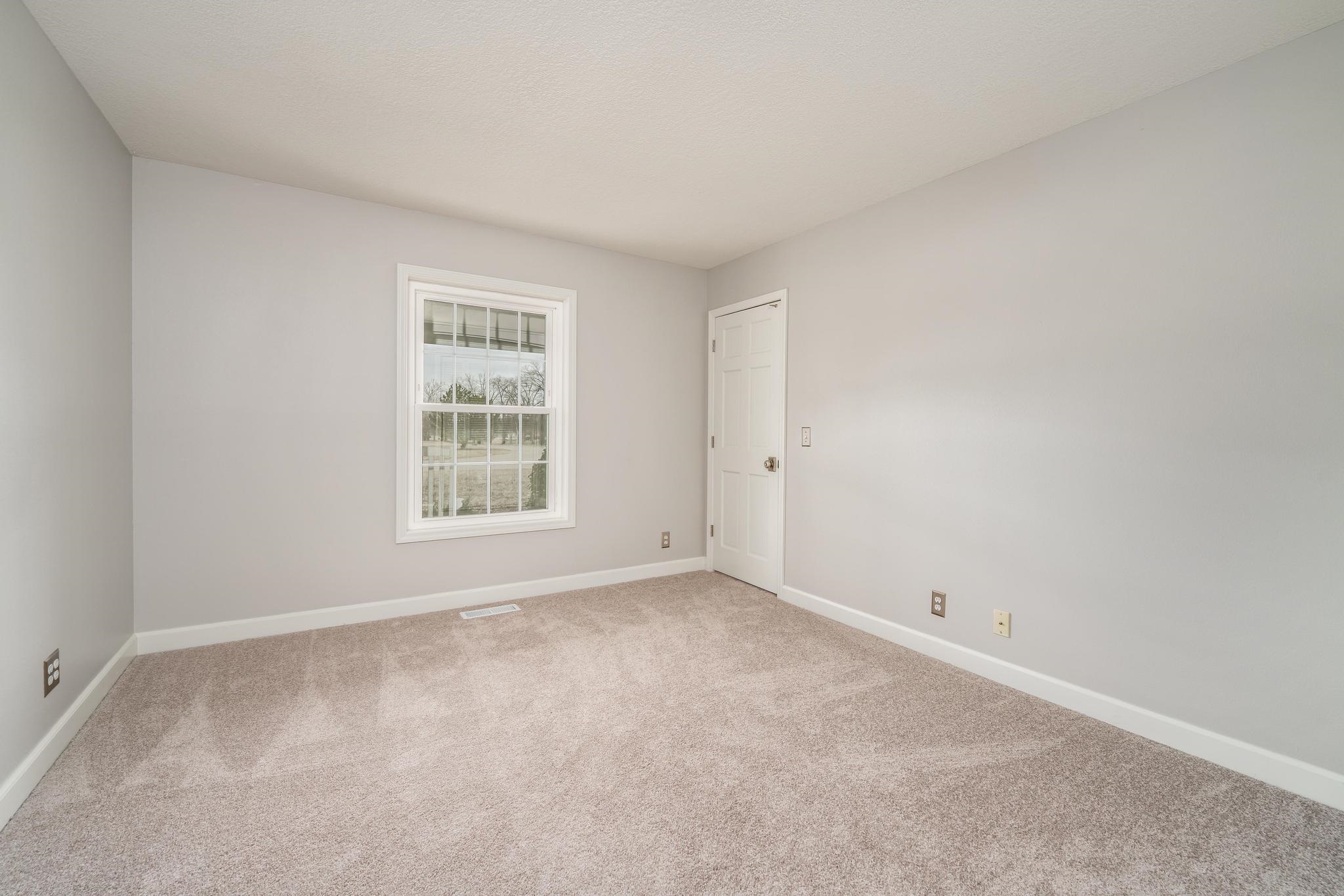 36 Melody Lane Wellington KS 67152