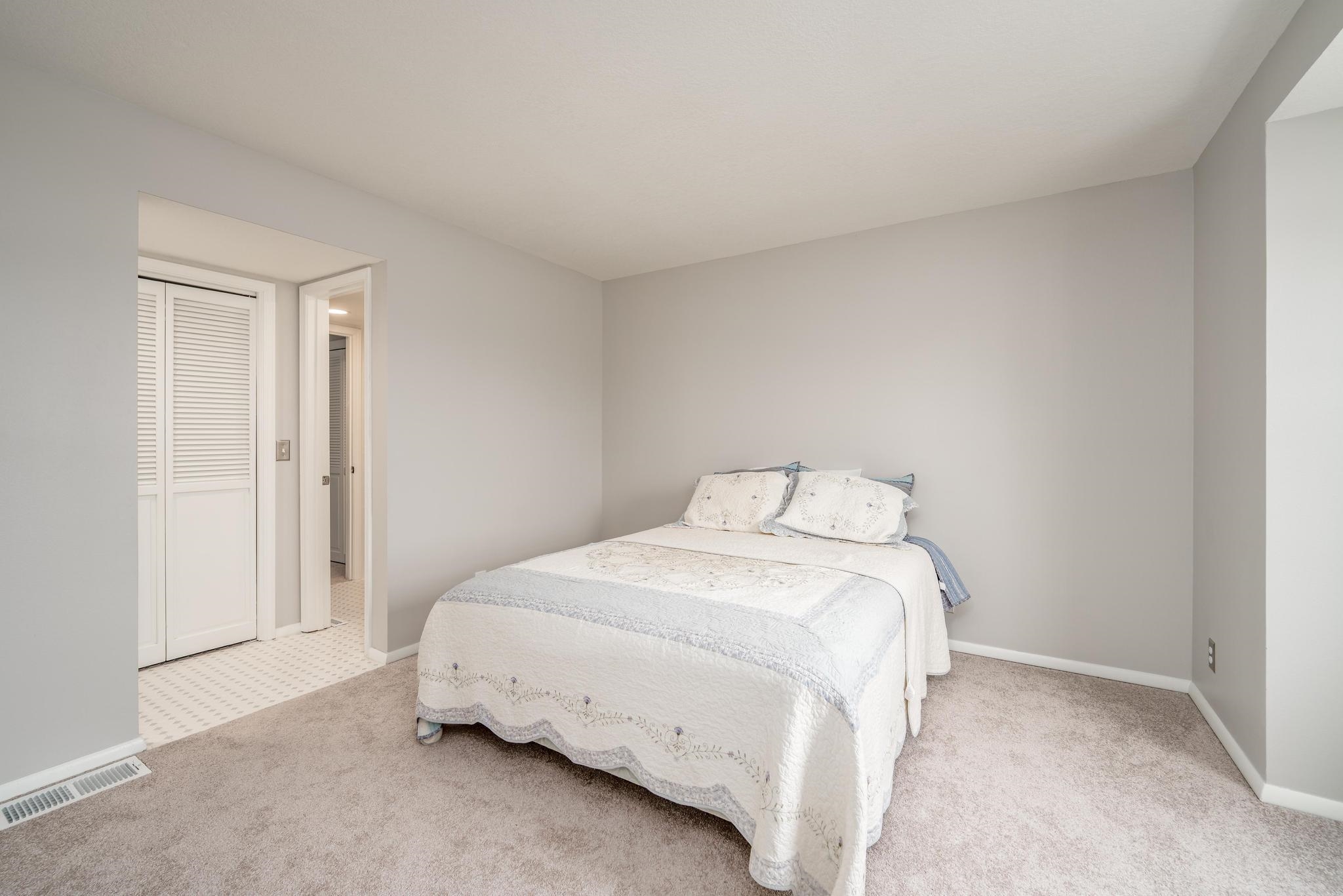 36 Melody Lane Wellington KS 67152
