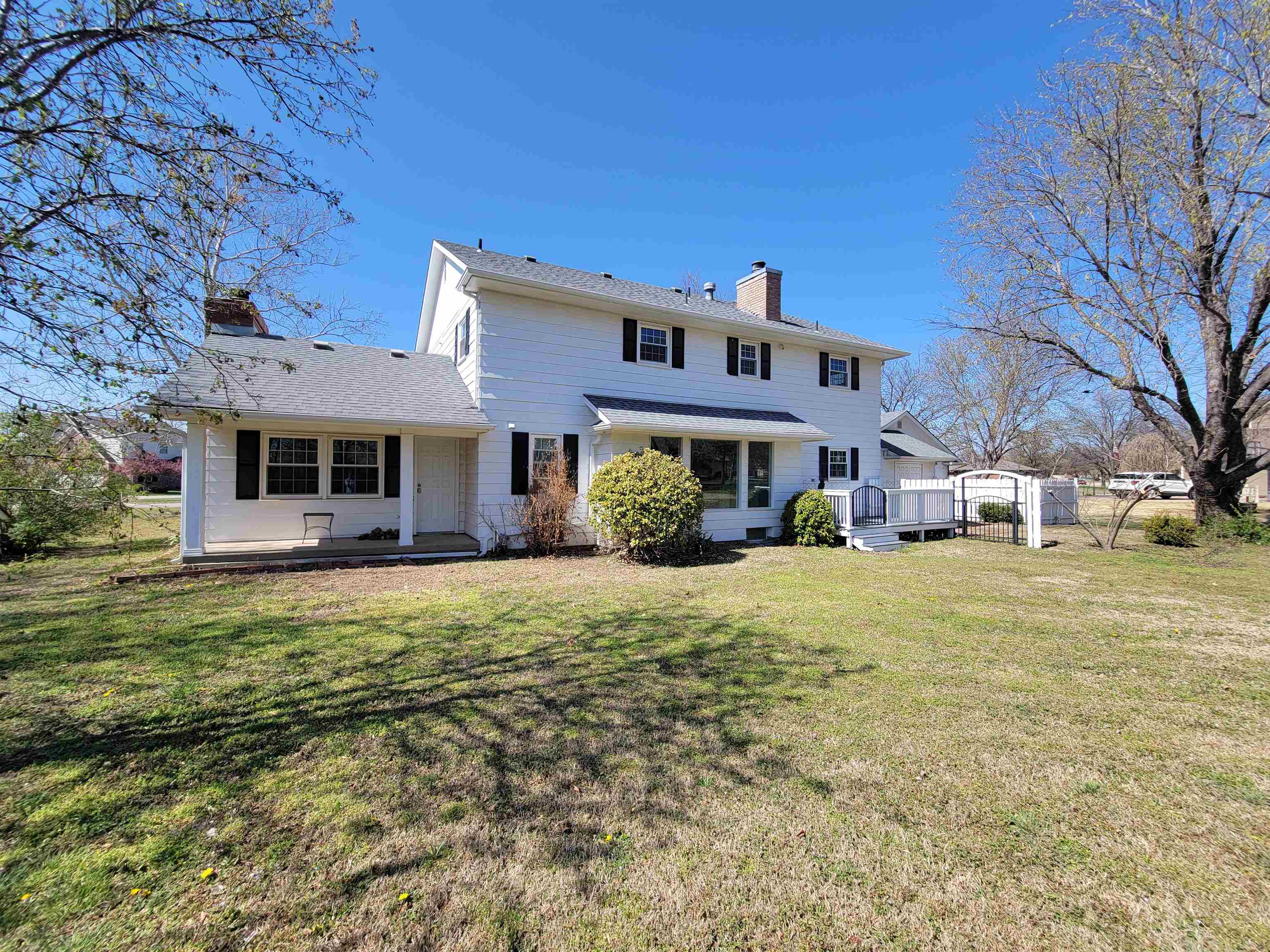36 Melody Lane Wellington KS 67152