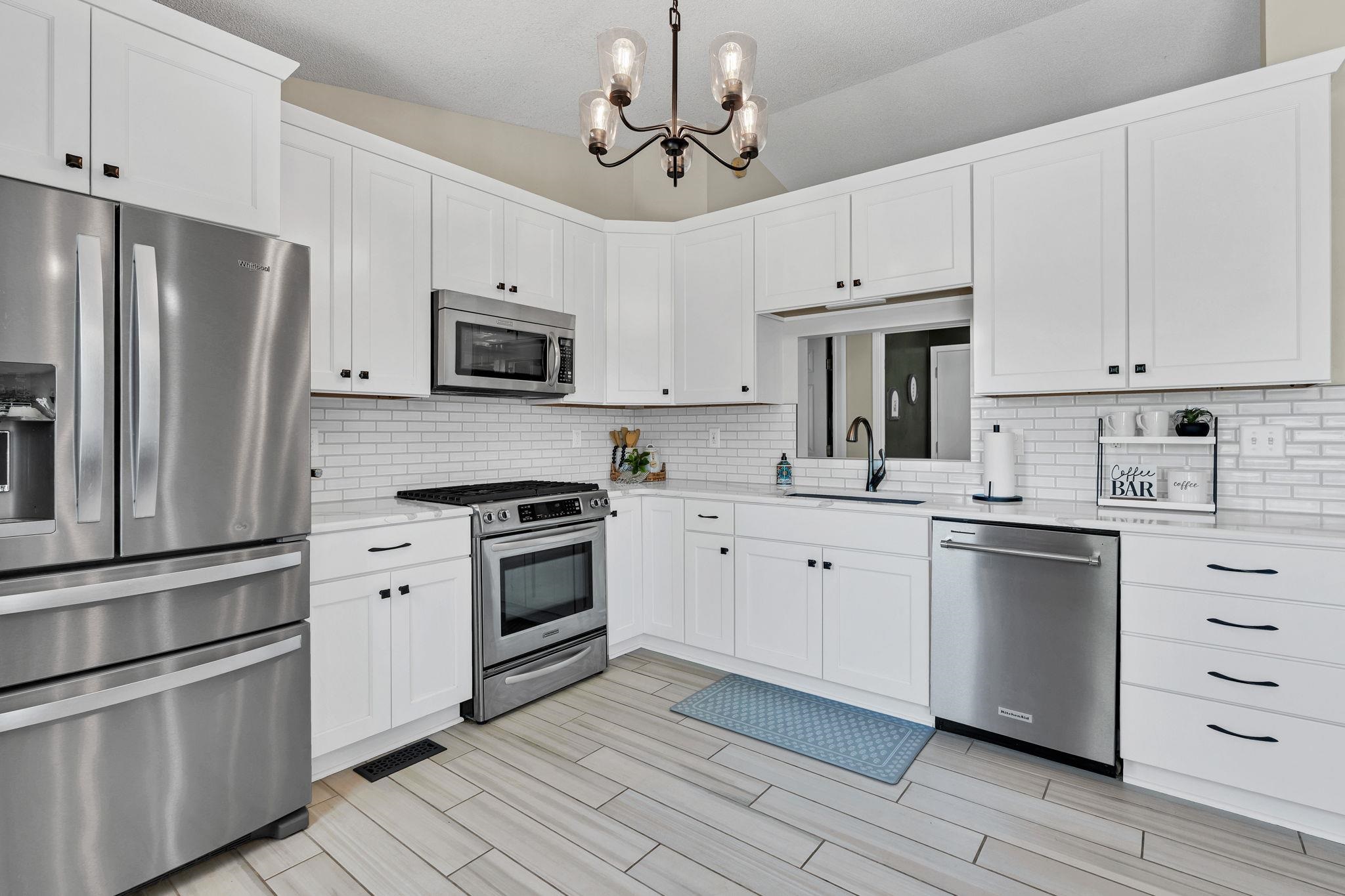 1910 N Nickelton Court Wichita KS 67235