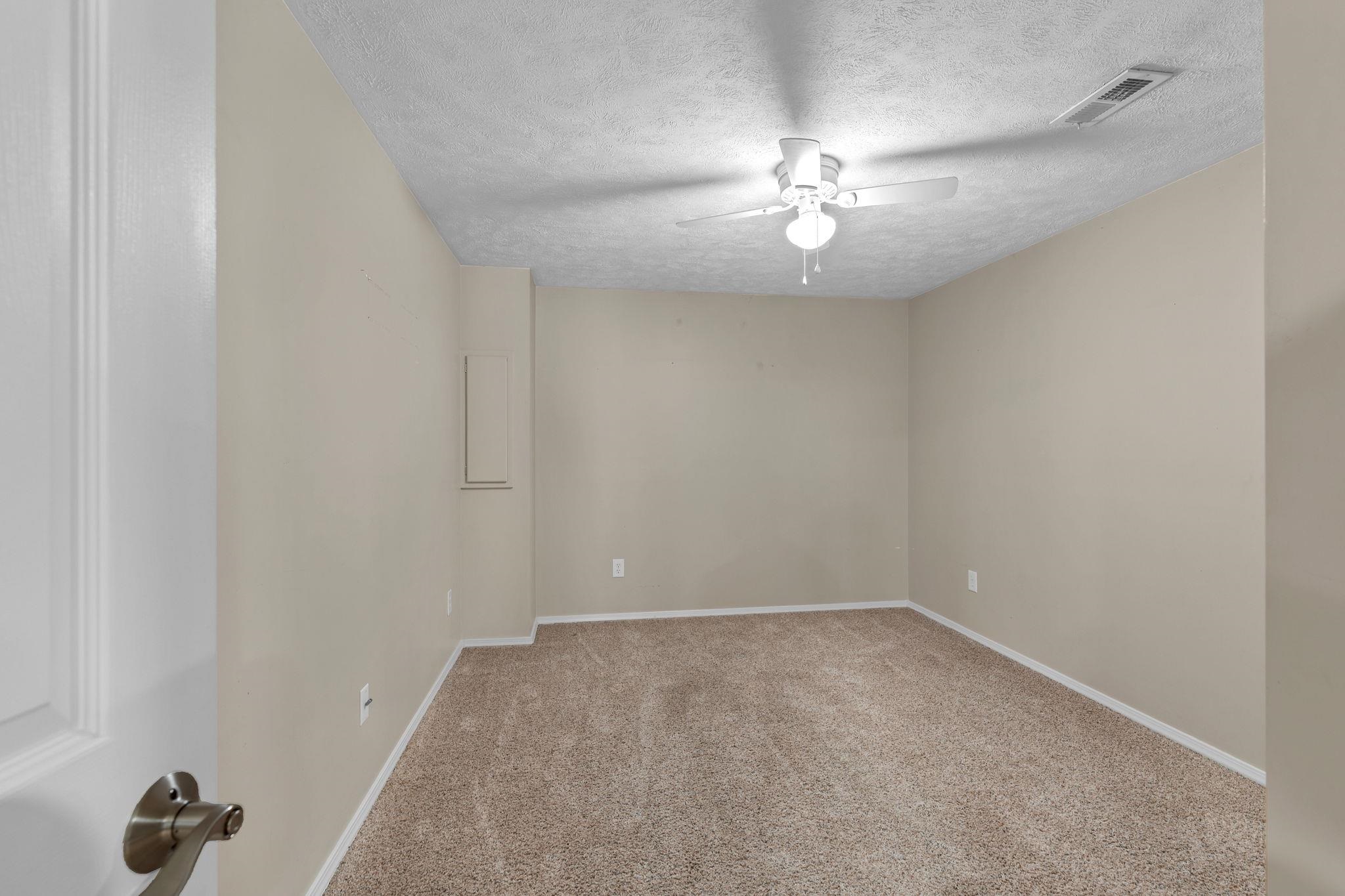 1910 N Nickelton Court Wichita KS 67235