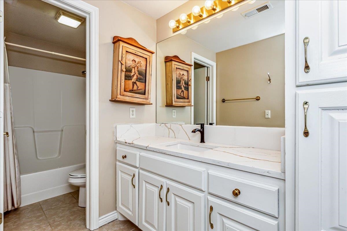 1005 Terradyne Circle Andover KS 67002